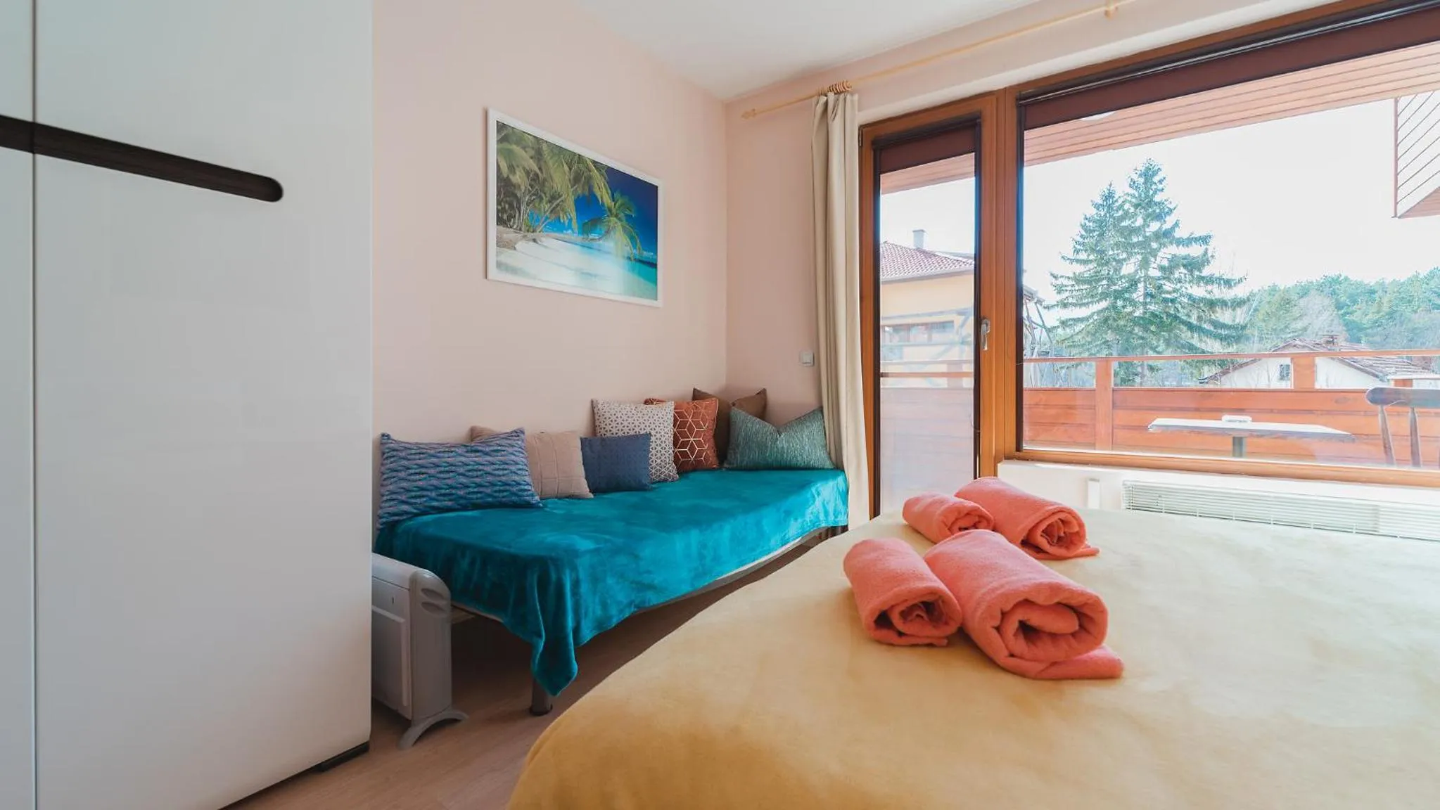 Bedroom, Bed in Veli Hills Apartments