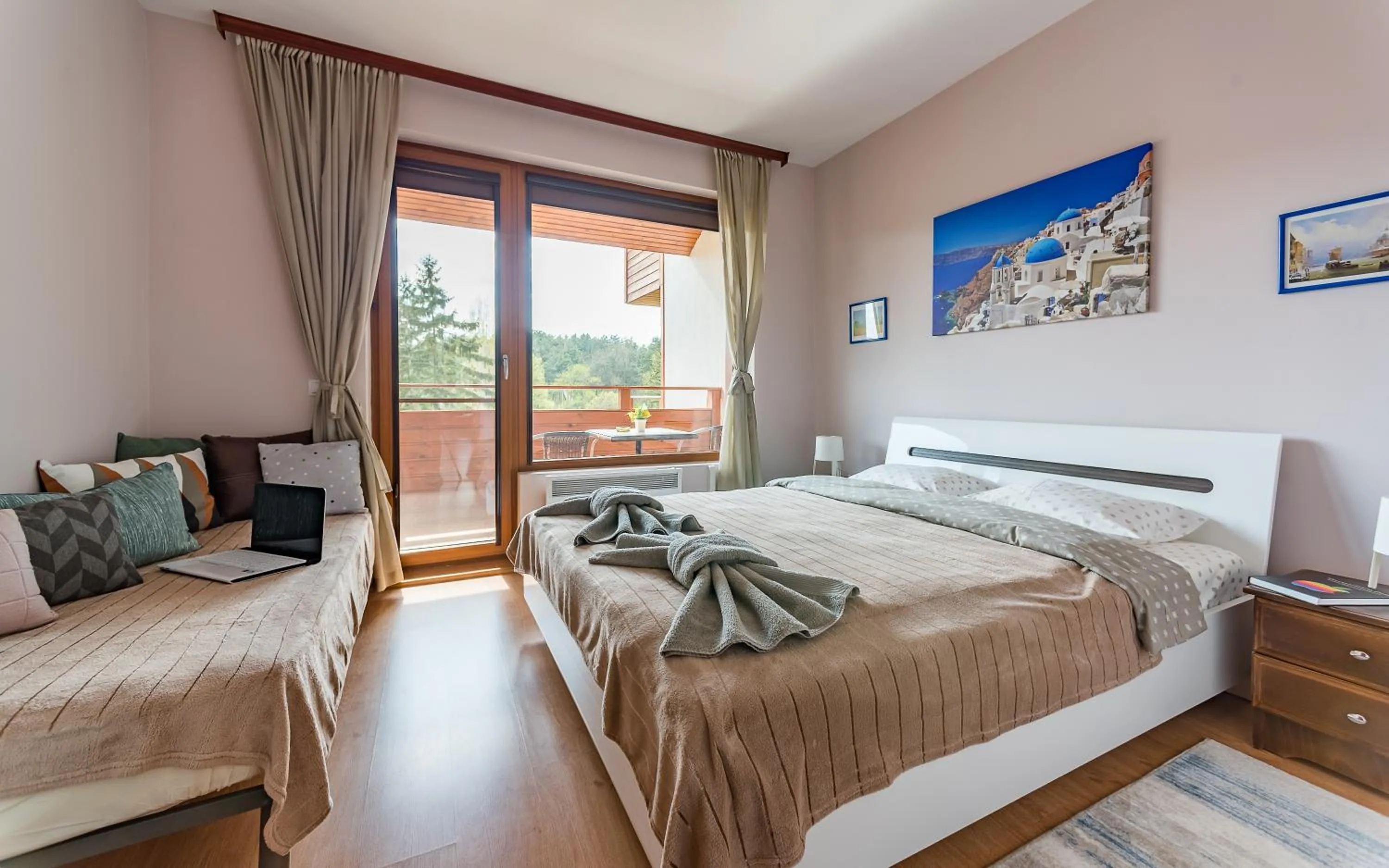 Bedroom, Bed in Veli Hills Apartments