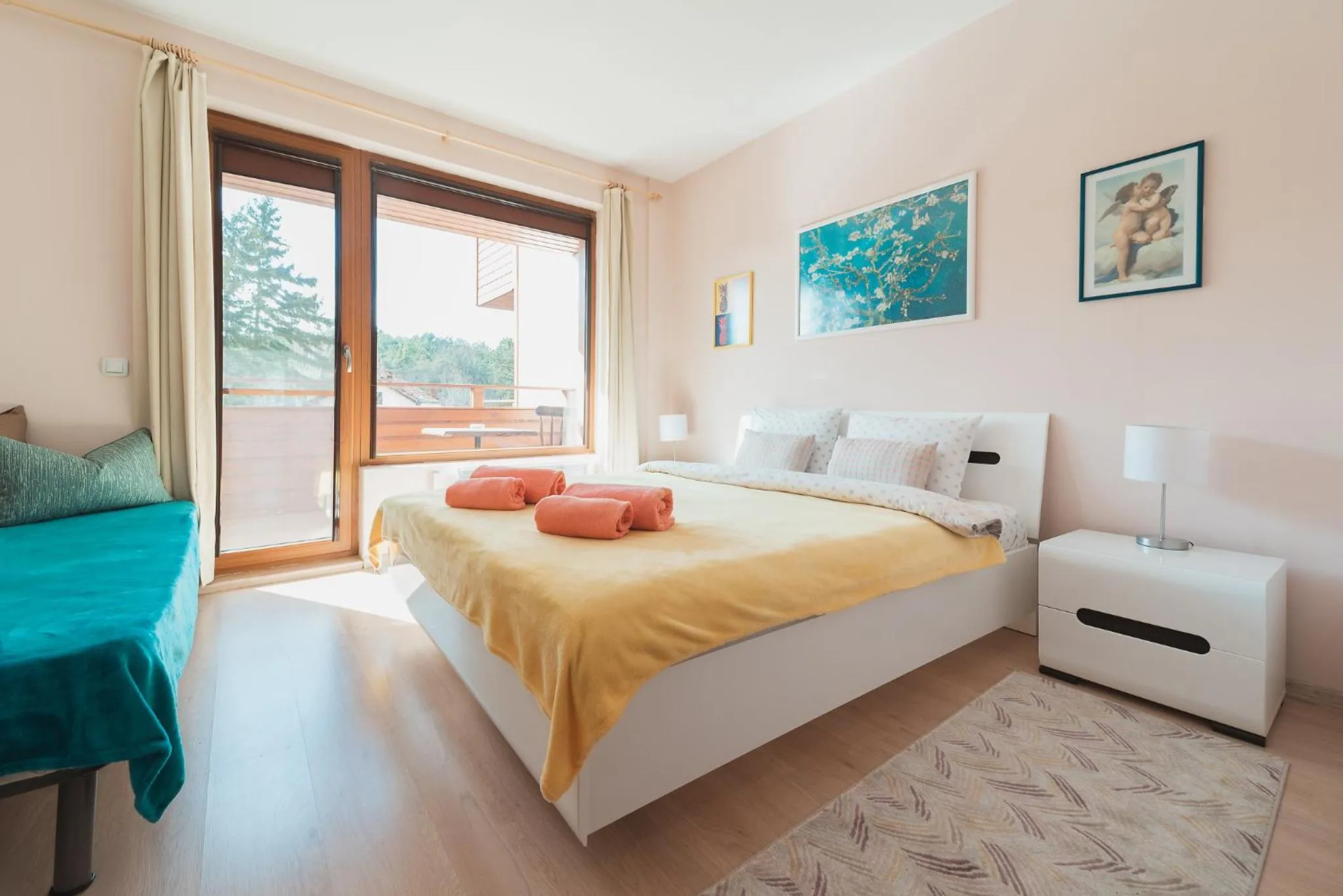 Balcony/Terrace, Bed in Veli Hills Apartments
