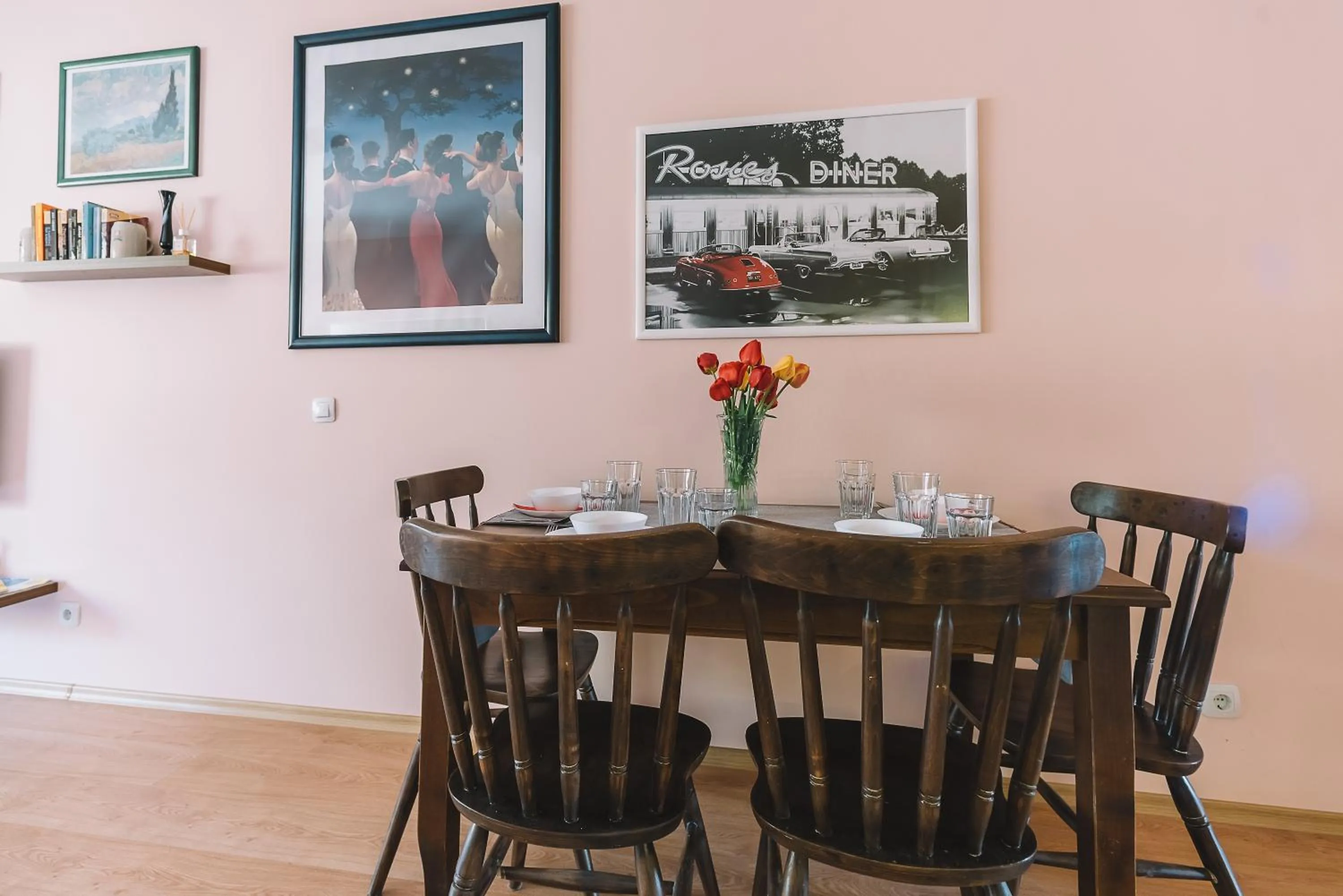 Dining area in Veli Hills Apartments