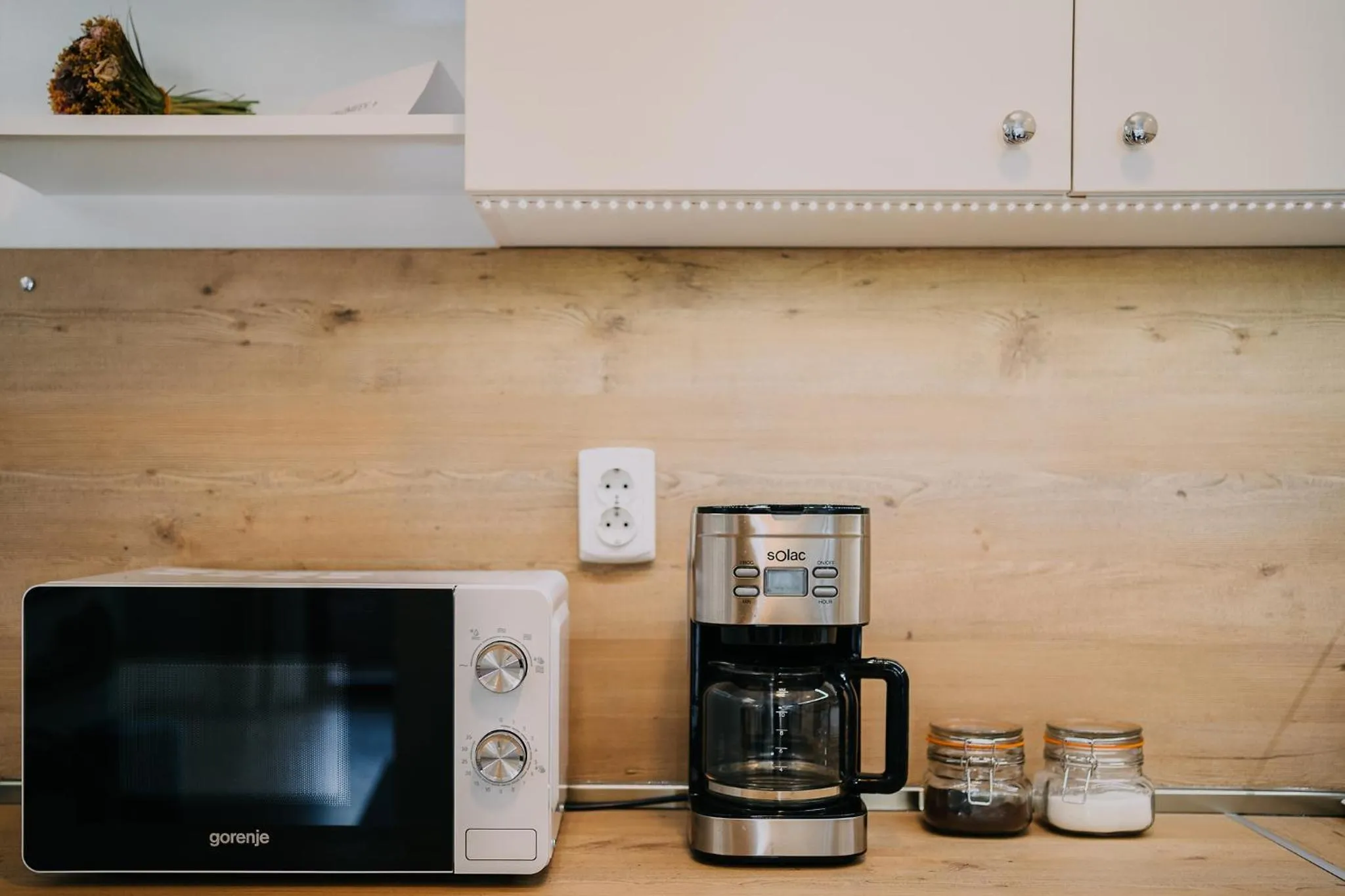 Coffee/tea facilities in Veli Hills Apartments
