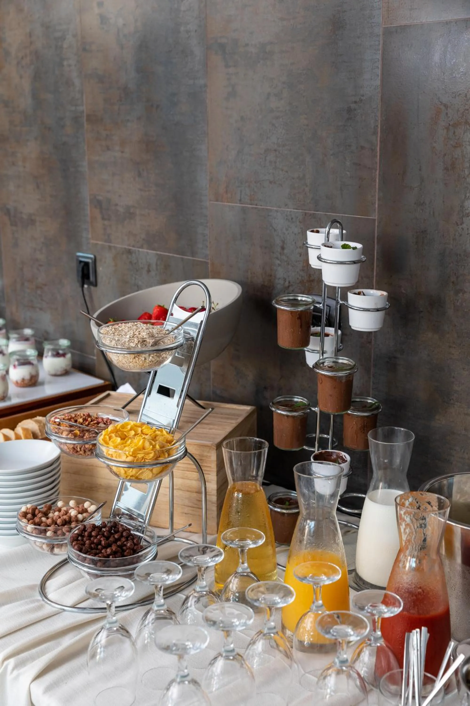 Coffee/tea facilities in Hotel Eleven