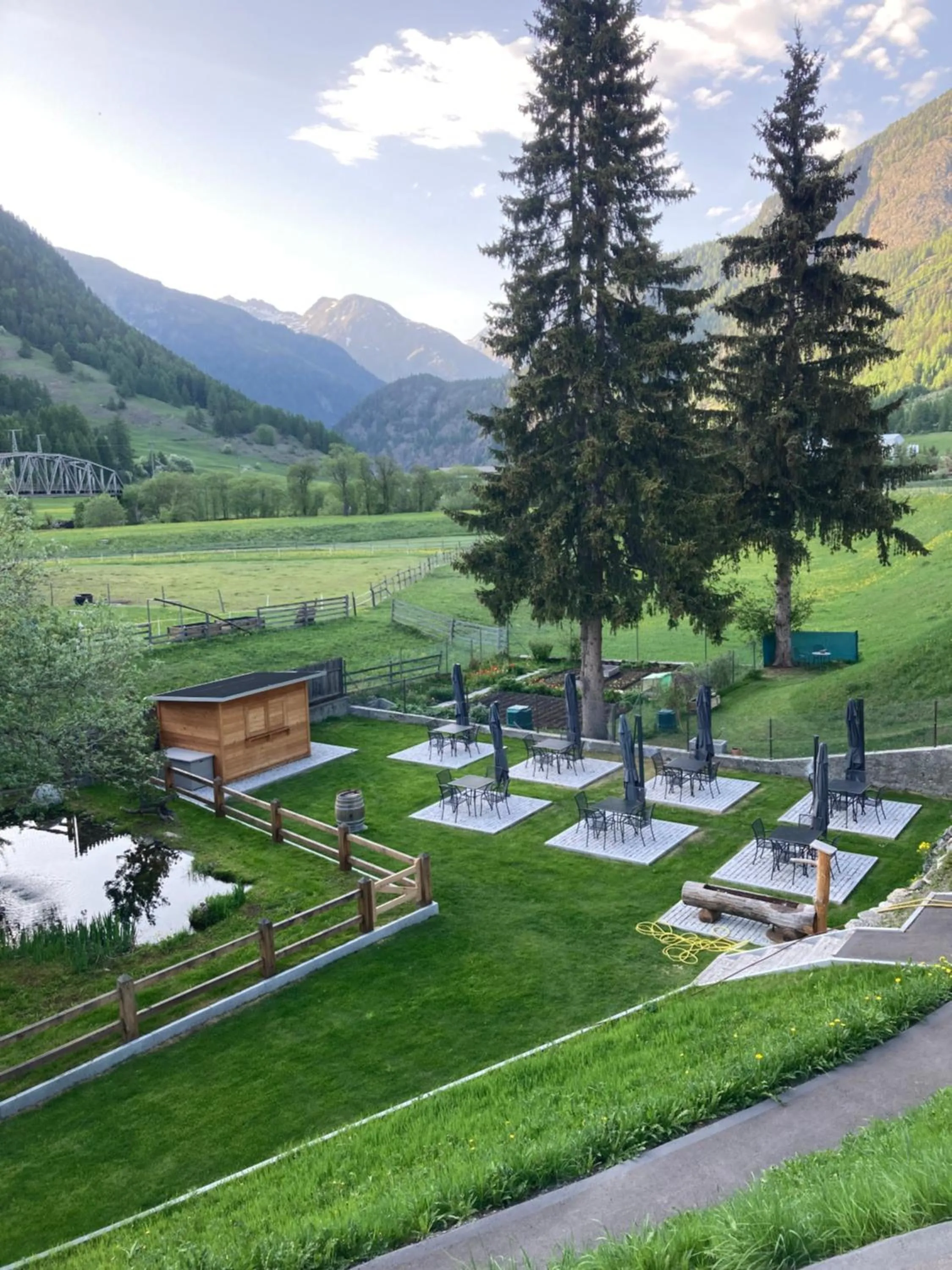 Garden in Hotel Crusch Alba Zernez