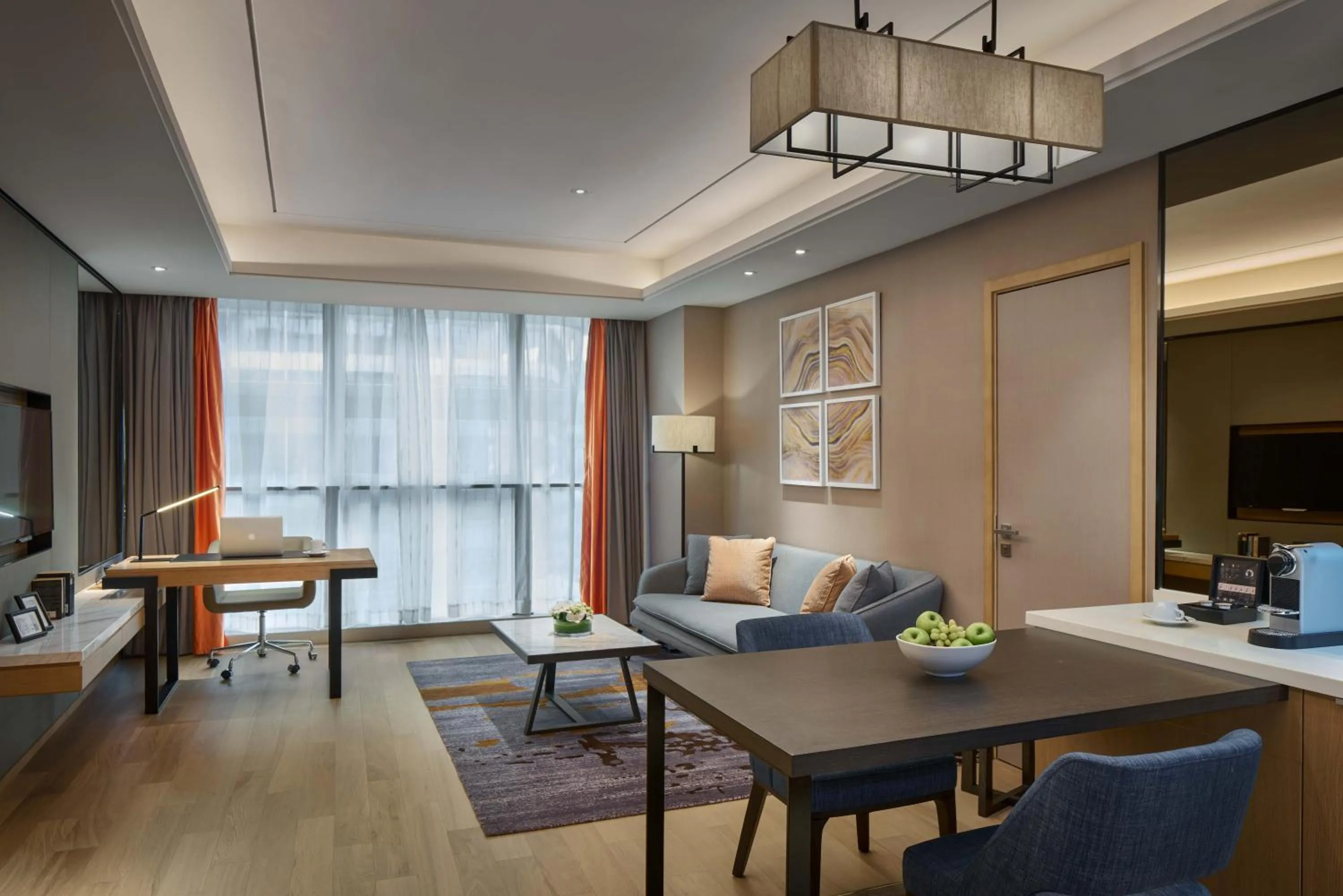 TV and multimedia in Primus Residence Shanghai Hongqiao