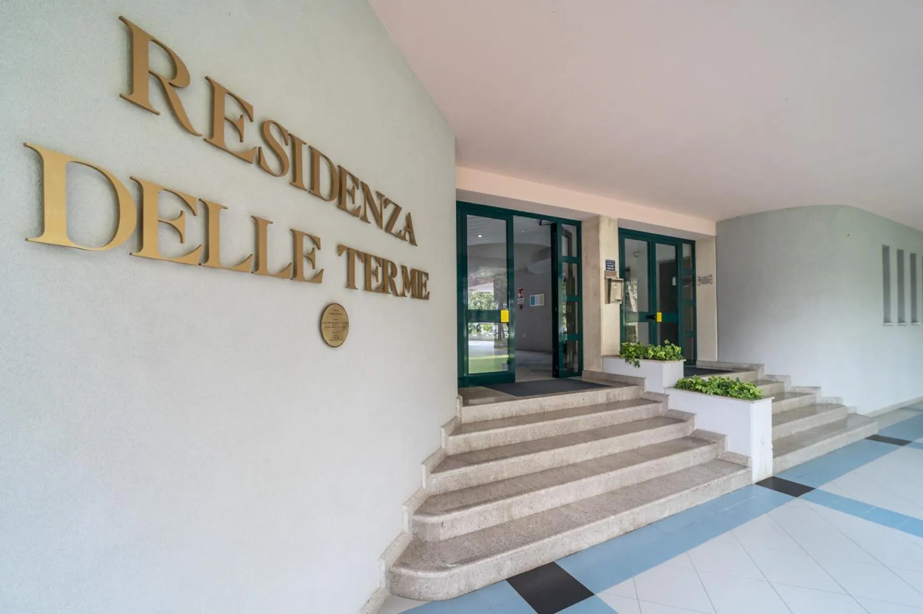 Facade/entrance in Residenza delle Terme