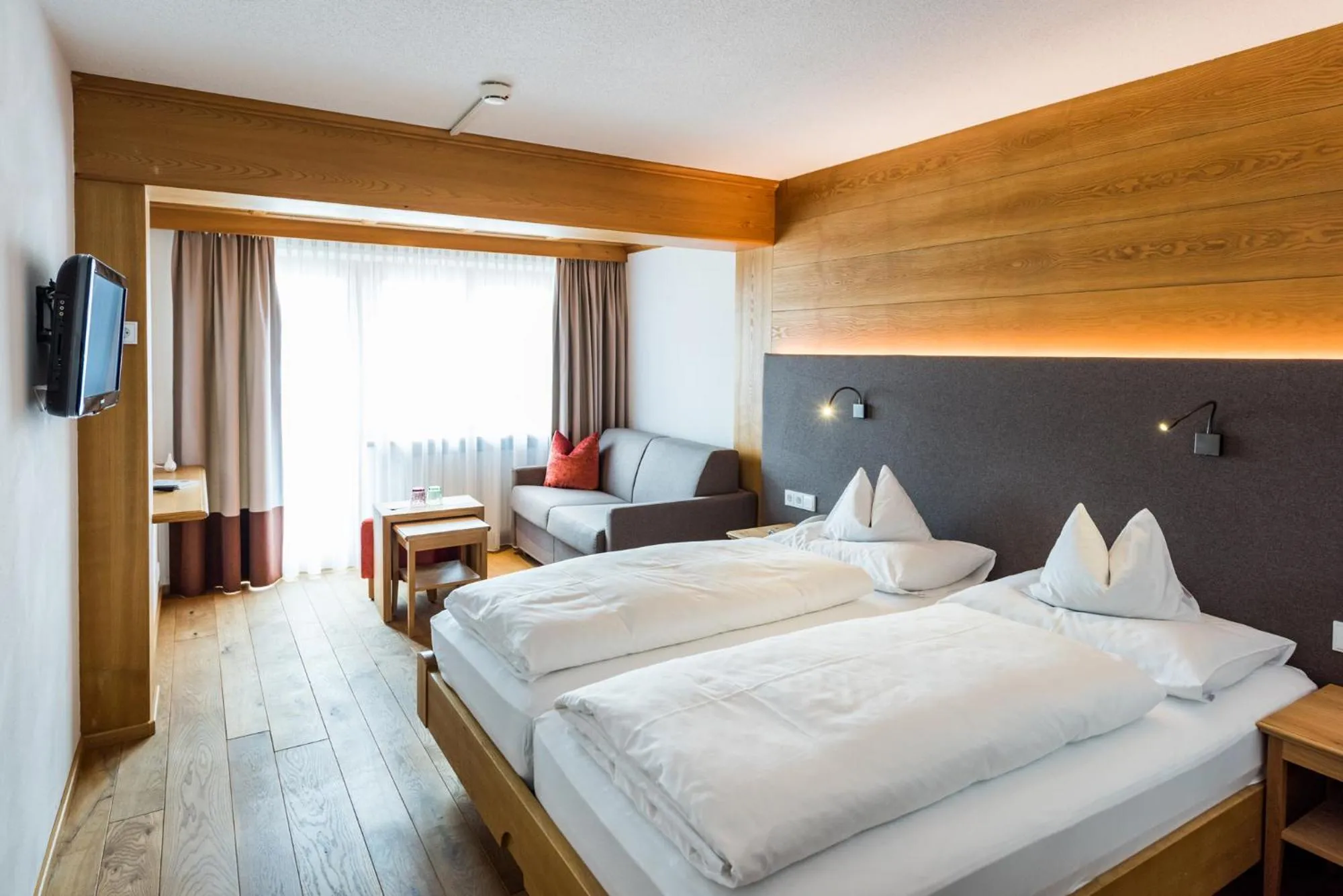 bunk bed, Bed in Hotel Walserberg