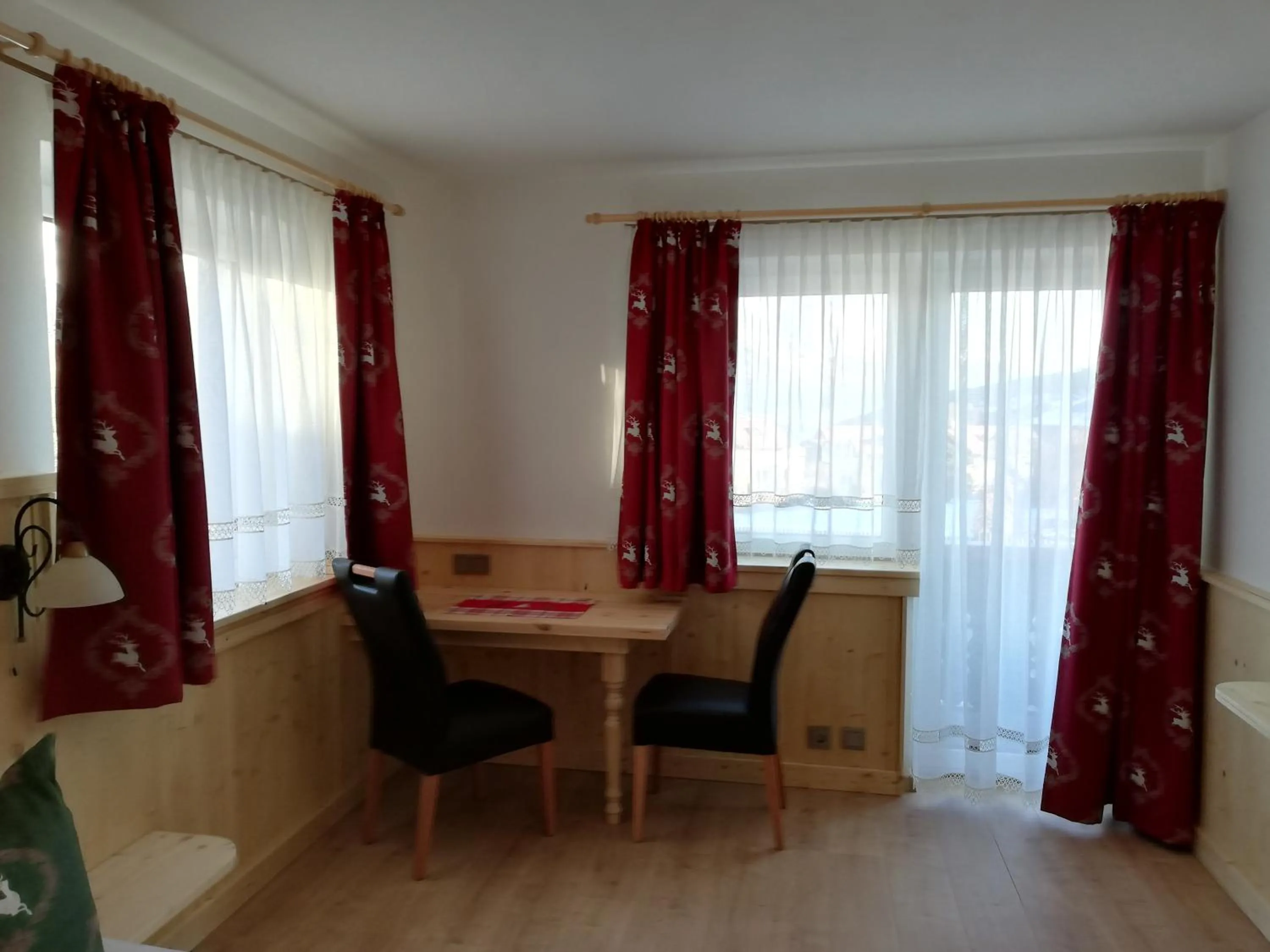 Photo of the whole room in Gasthof Stauder