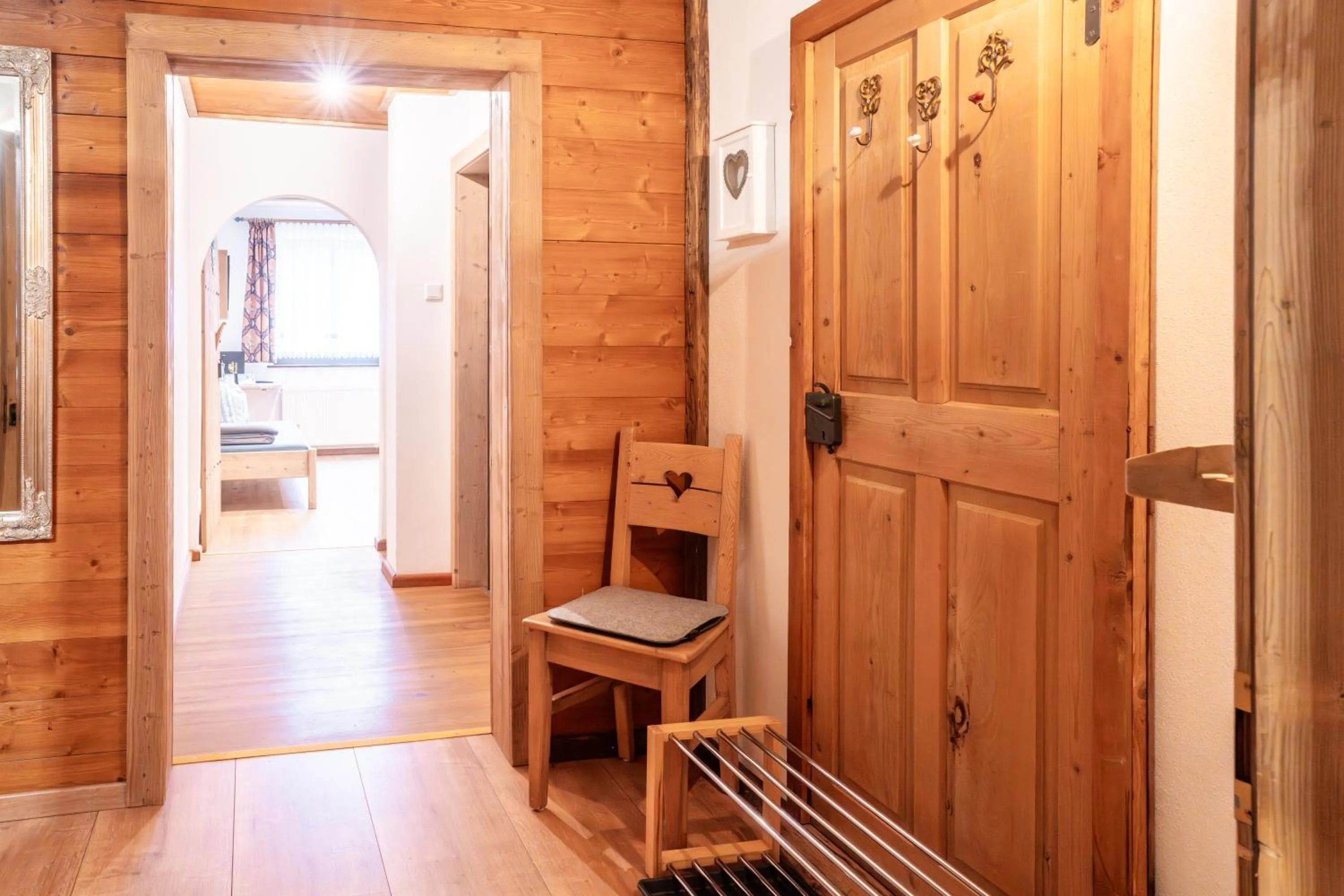 Decorative detail in Stauders Zimmer und Ferienwohnungen