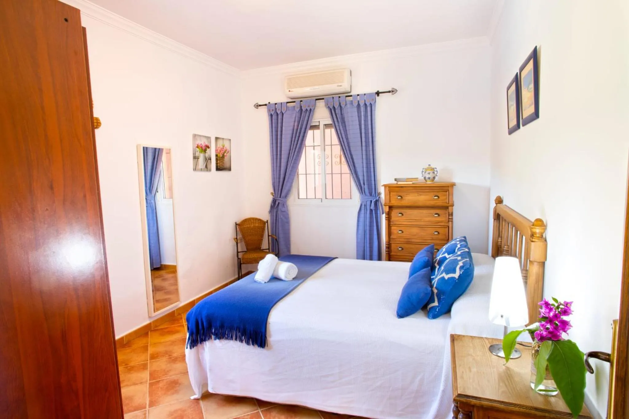 Bedroom, Bed in Casa Rural Los Niños