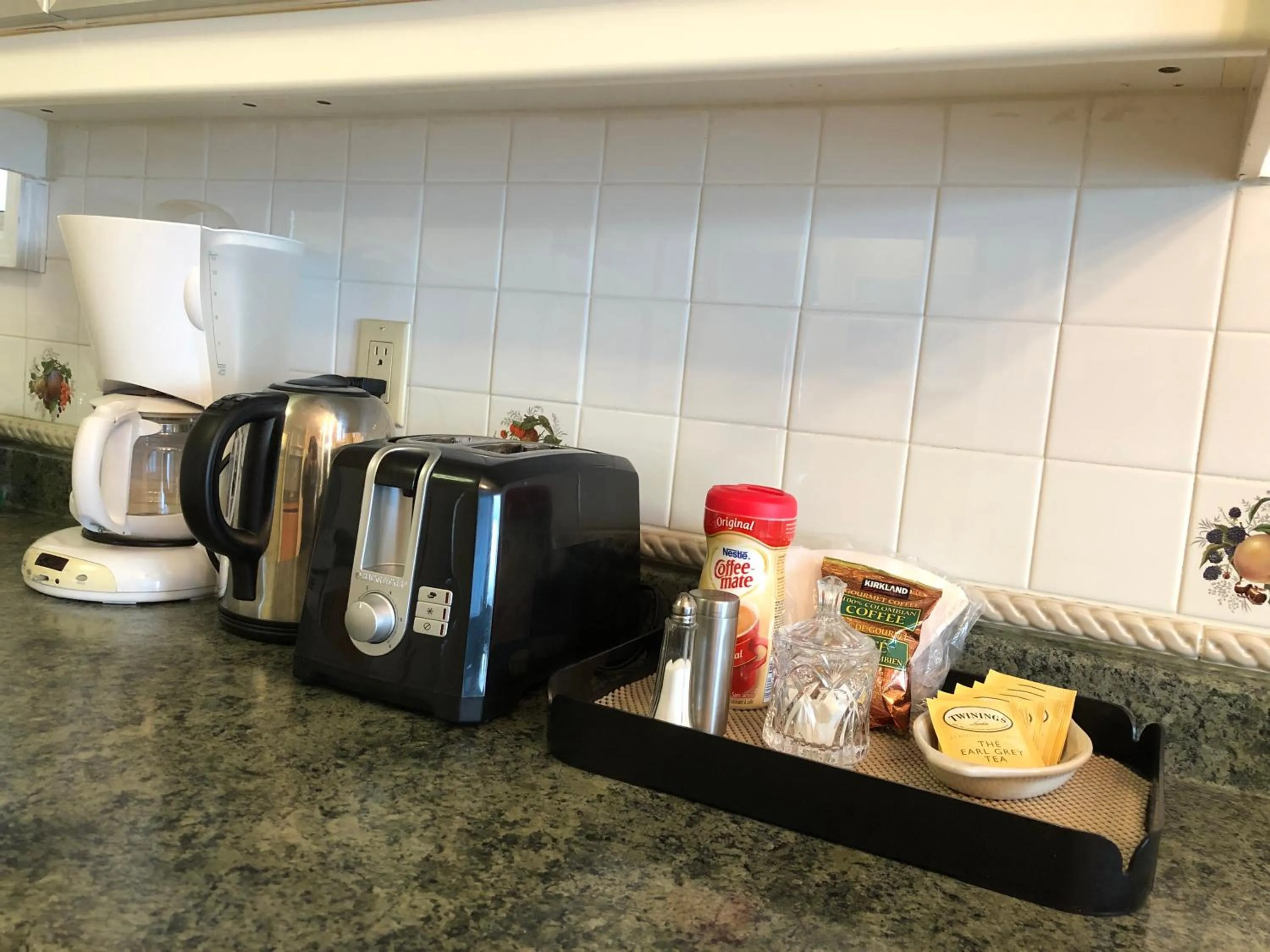 Drinks in Cozy Bedrooms Guest House