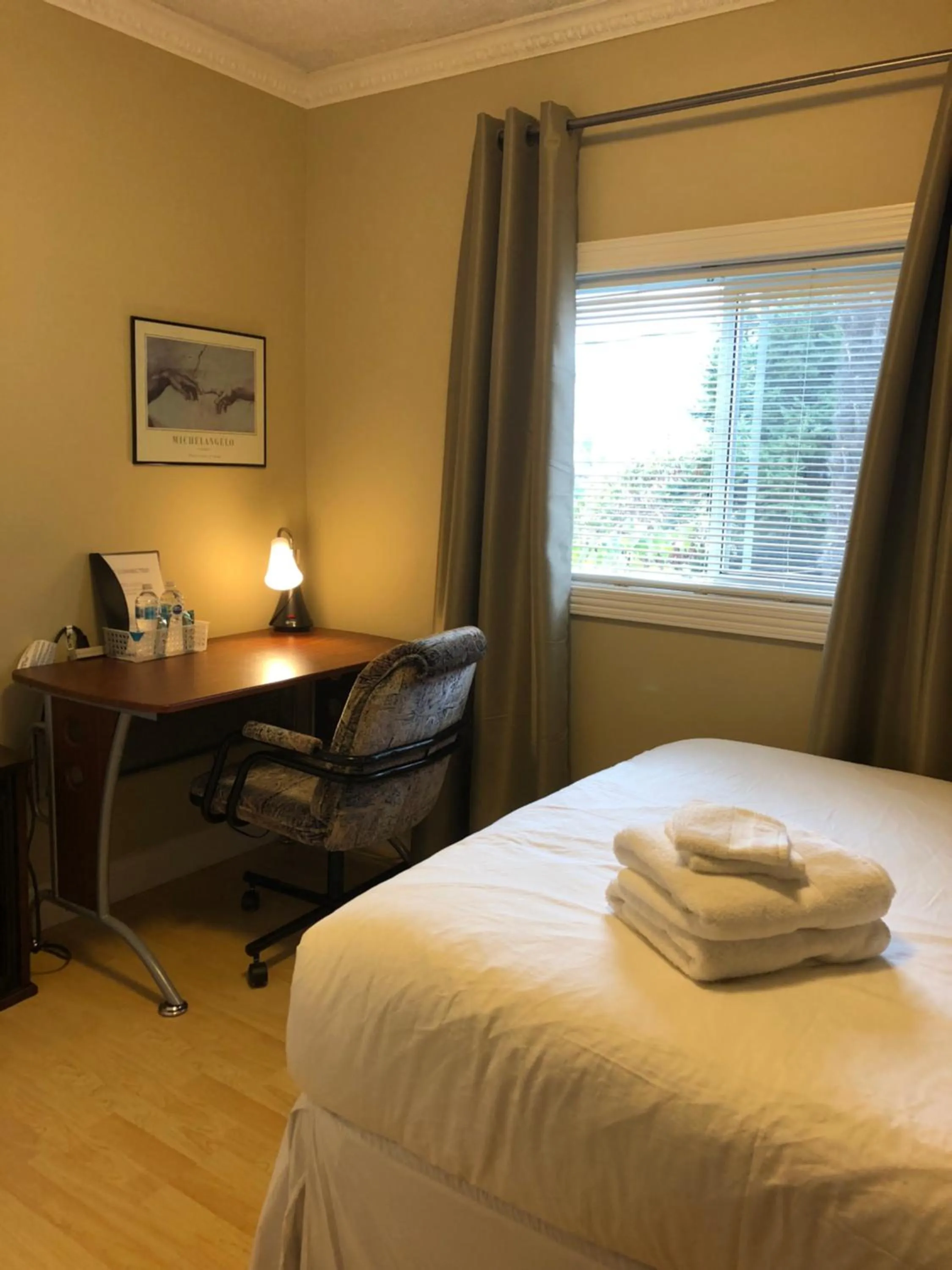 Garden view, Bed in Cozy Bedrooms Guest House