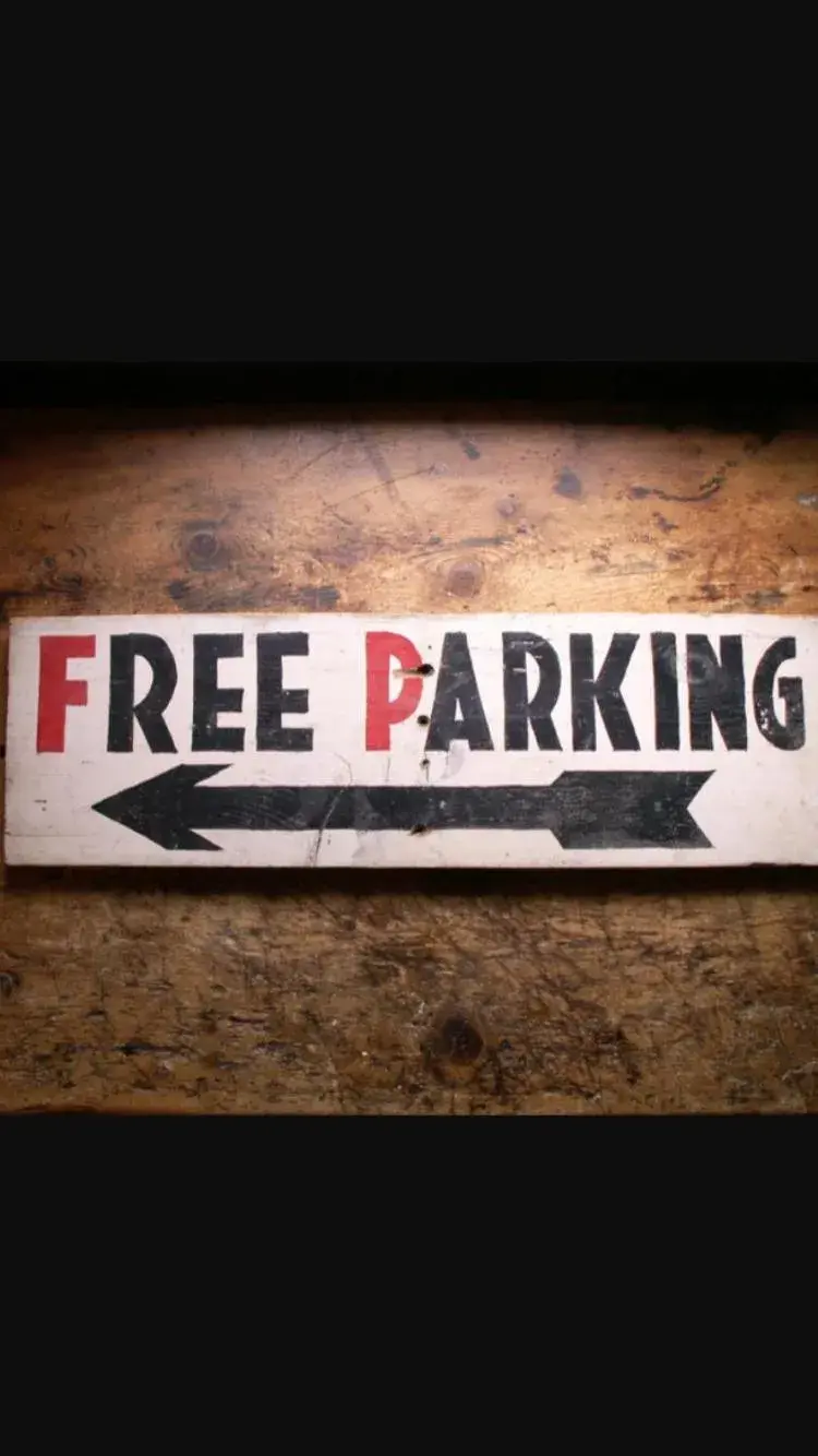 The Retro Retreat with free parking The Retro Retreat with free parking