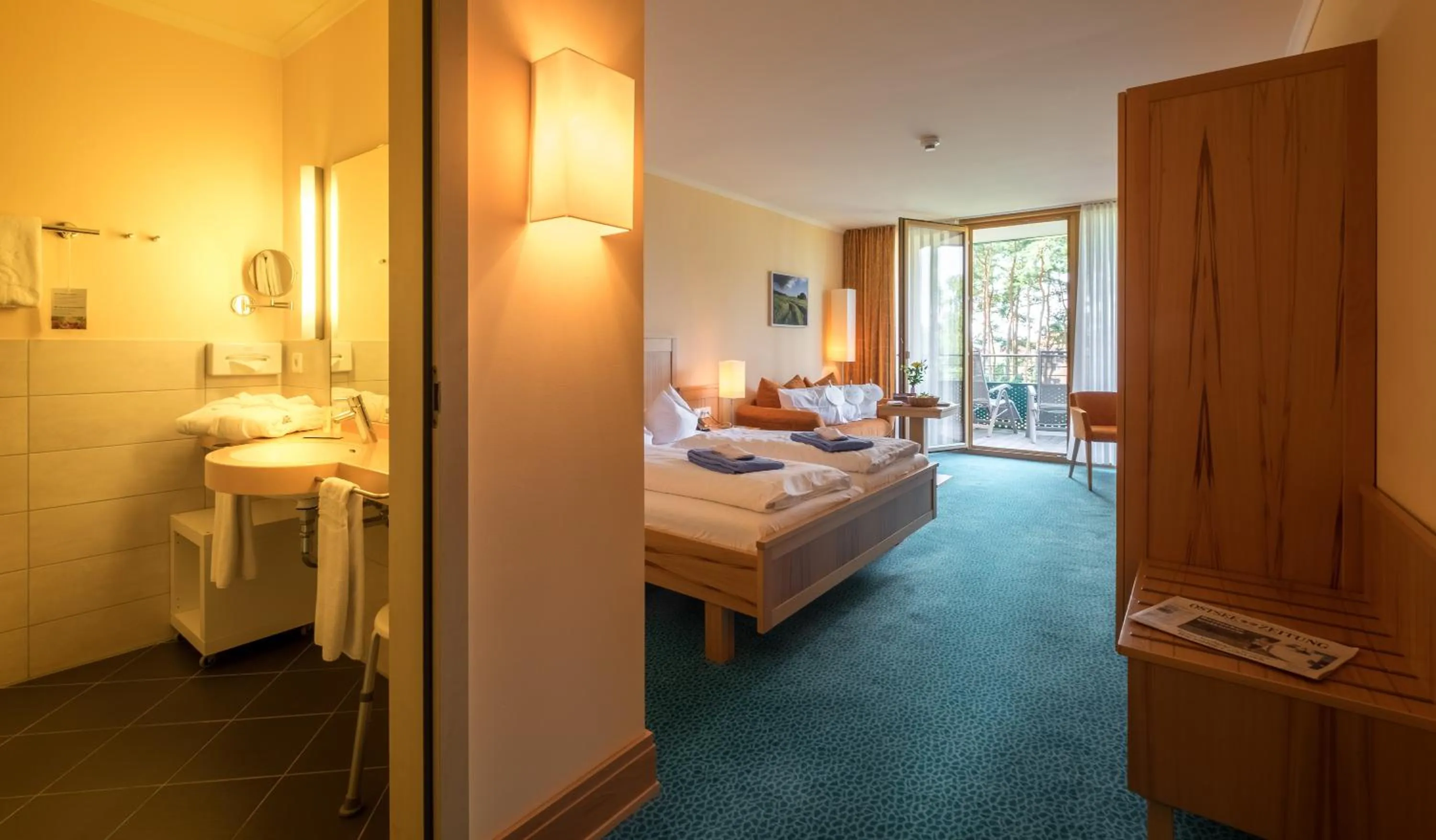 Photo of the whole room, Bed in Kurzentrum Waren (Müritz)