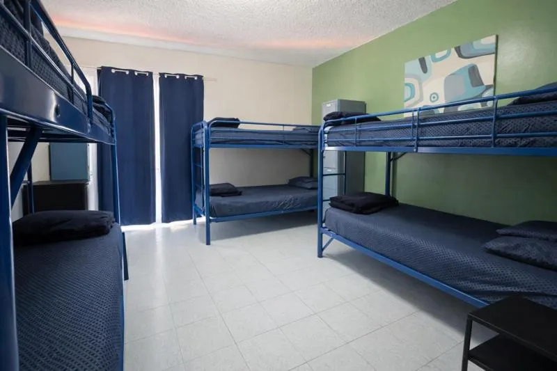 Bedroom, Bed in Banana Bungalow West Hollywood Hotel & Hostel