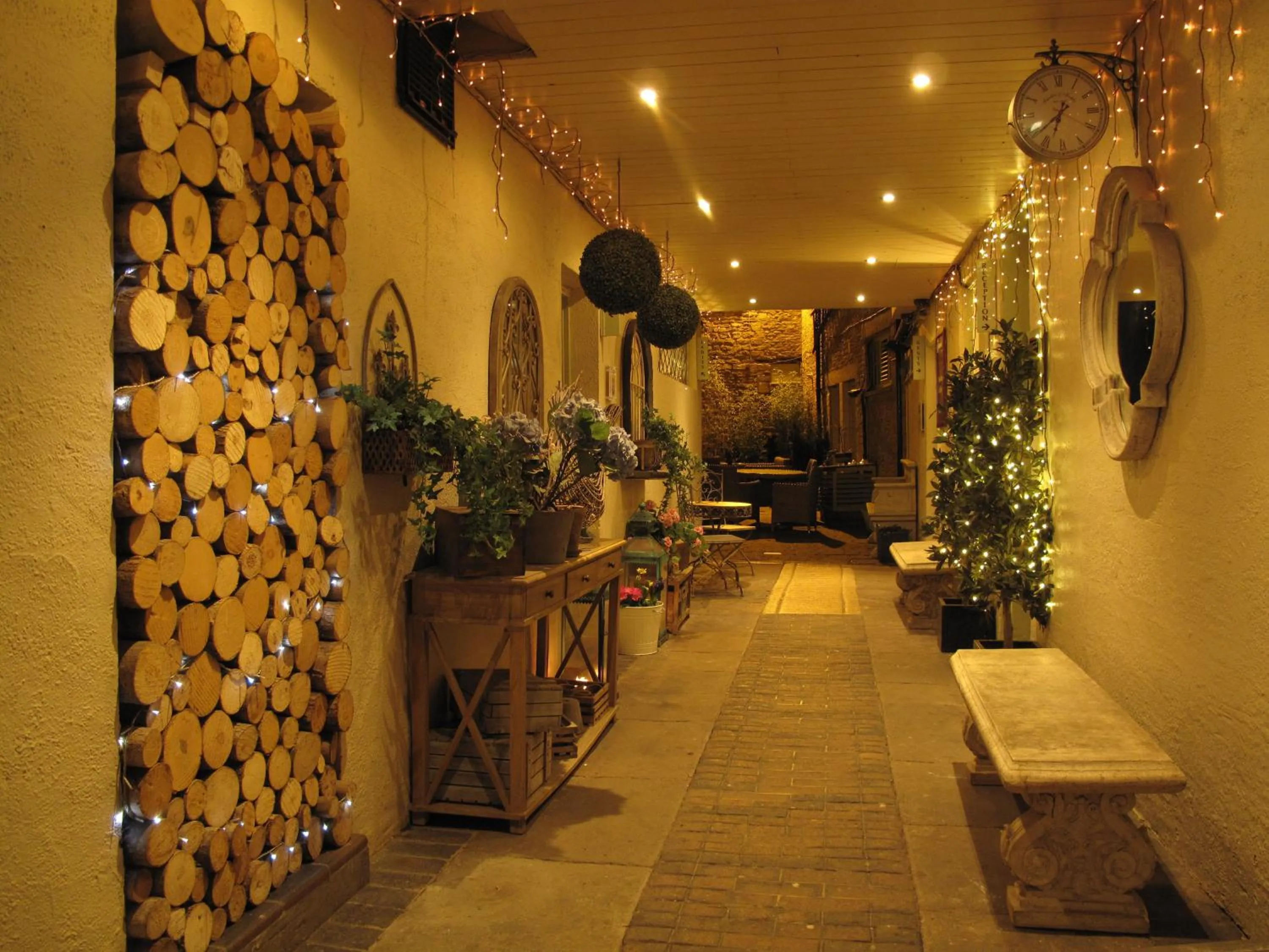 Facade/entrance in The Ormond At Tetbury