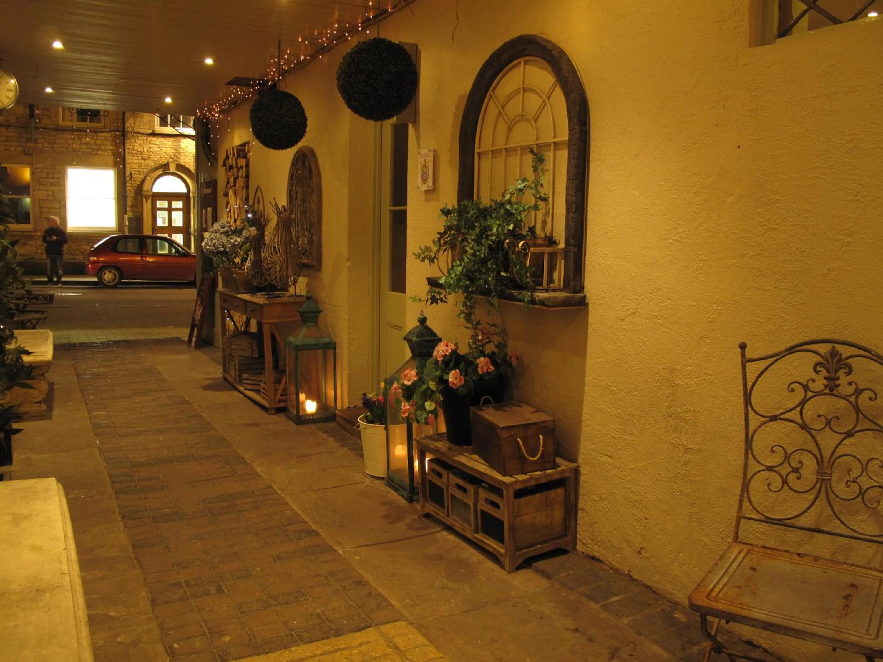 Facade/entrance in The Ormond At Tetbury