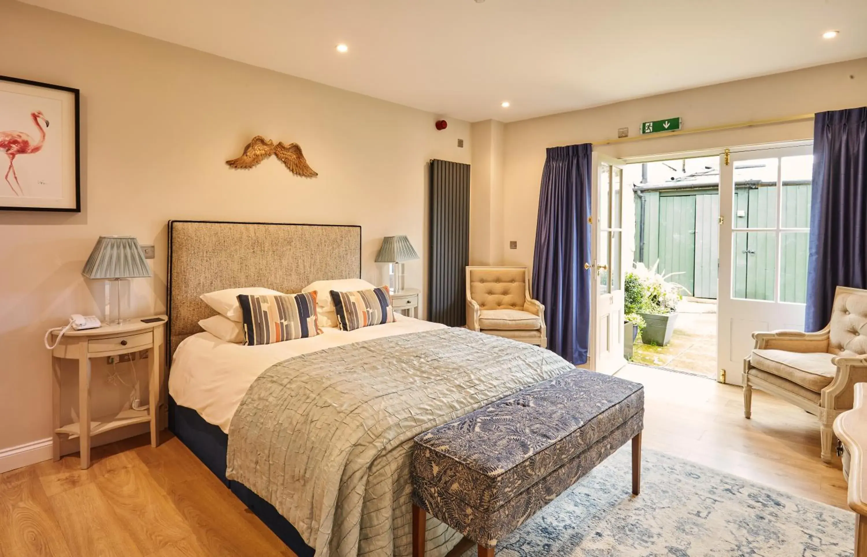 Garden view, Bed in The Ormond At Tetbury Garden view, Bed in The Ormond At Tetbury