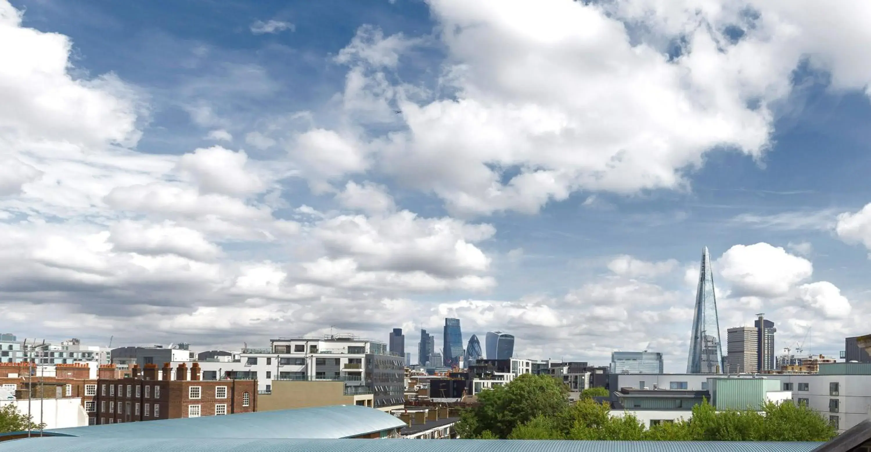 Landmark view in City London Hotel Landmark view in City London Hotel