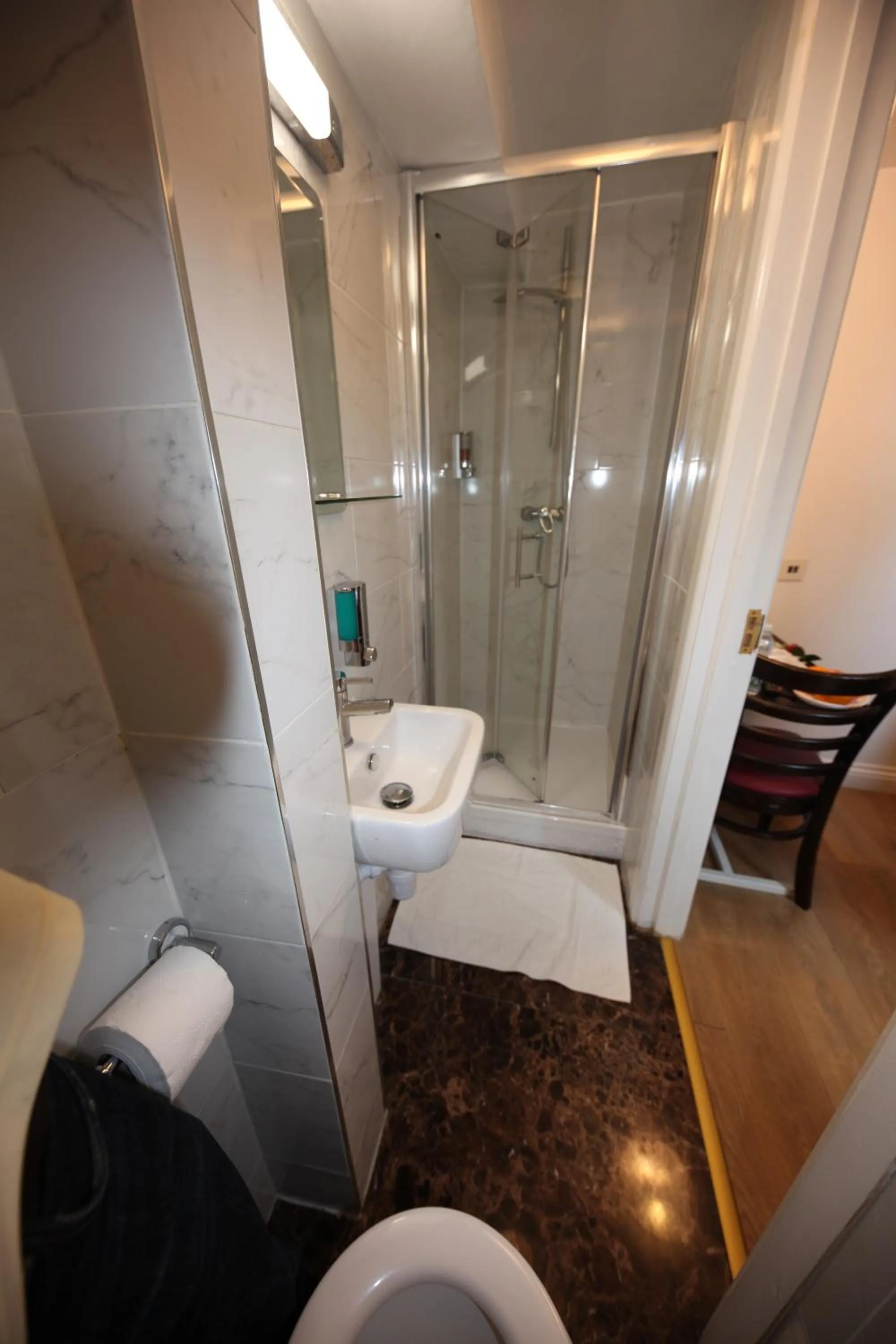 Shower in City London Hotel