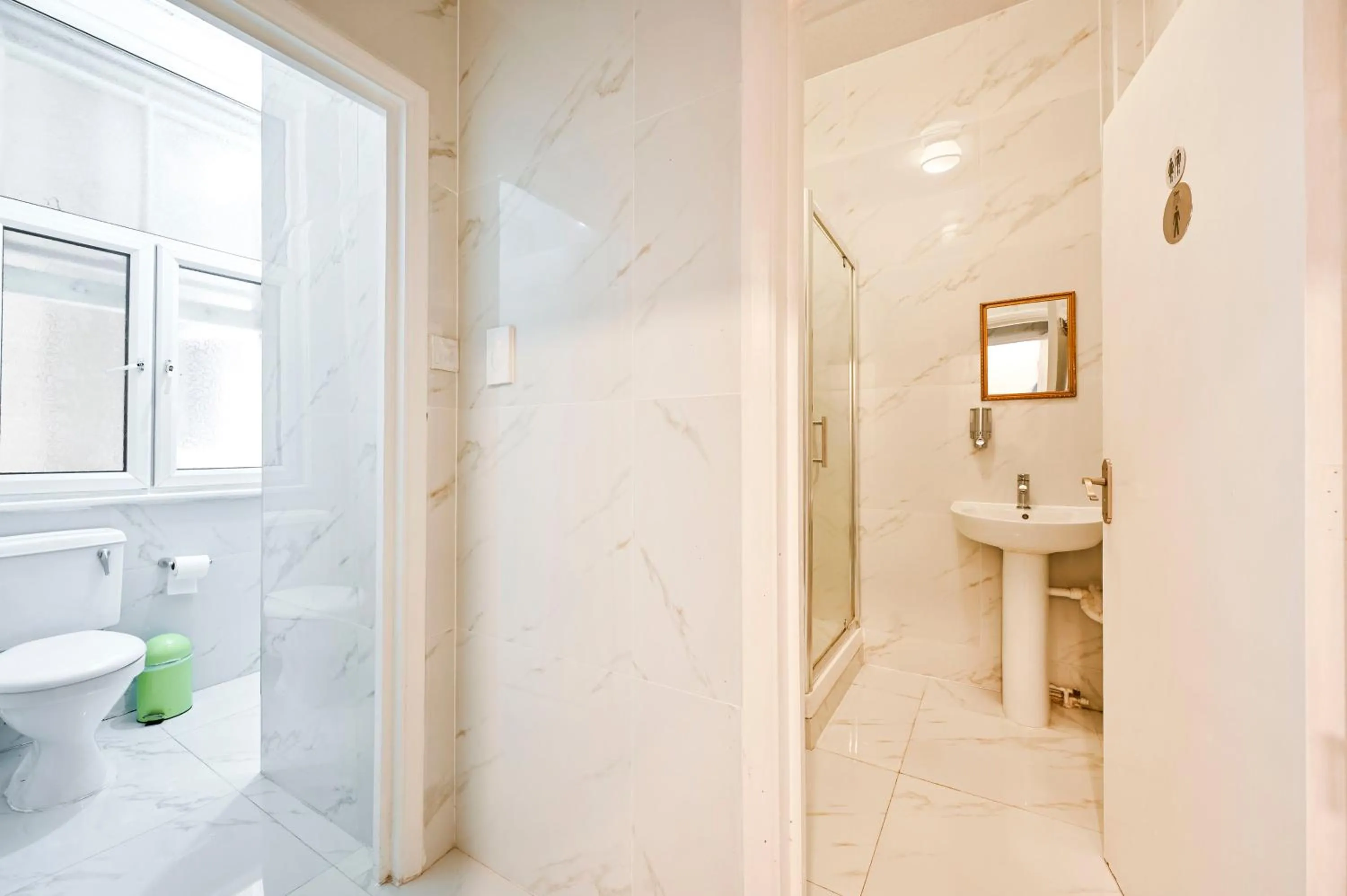 Shower in City London Hotel