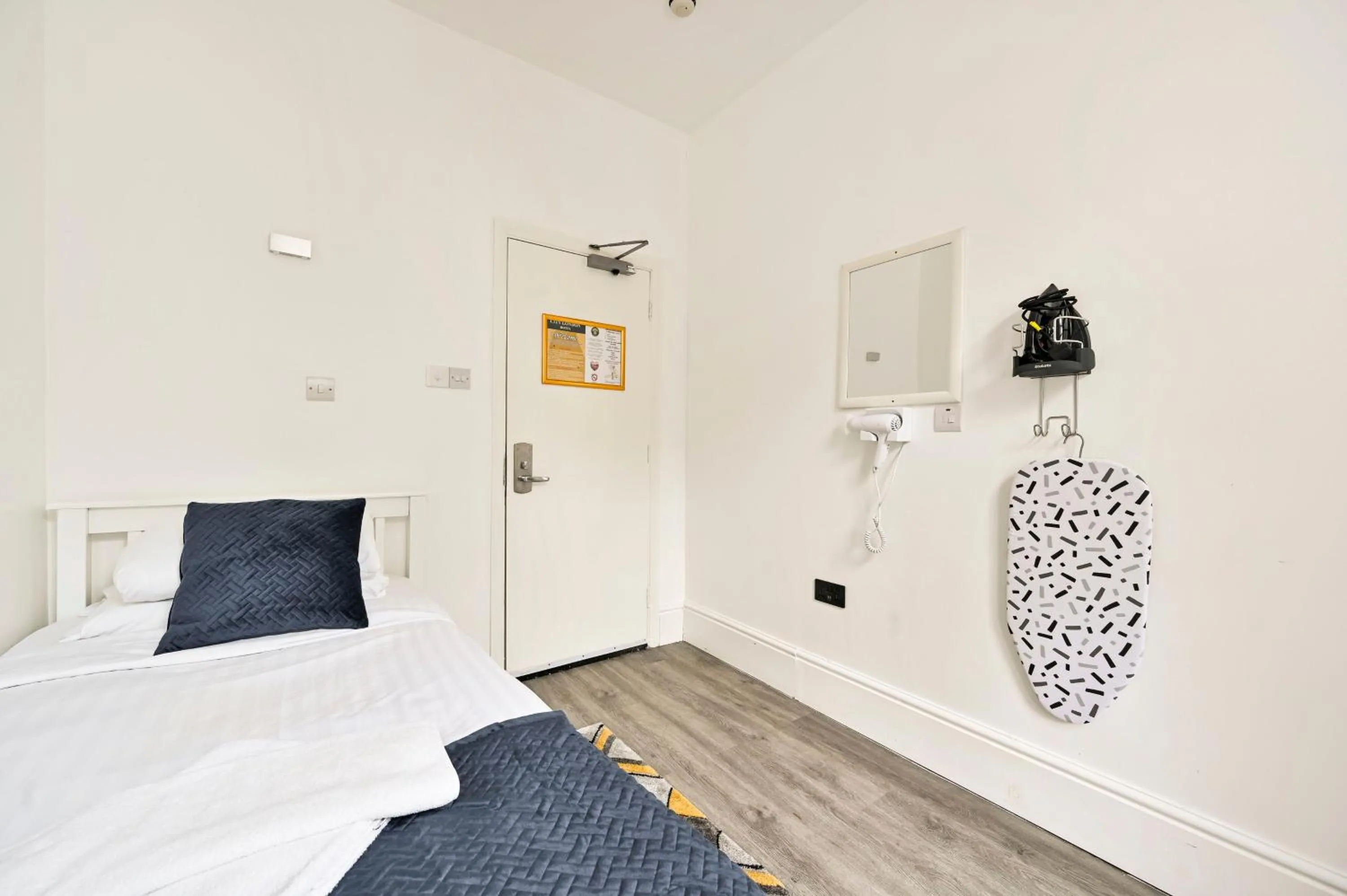 Bed in City London Hotel