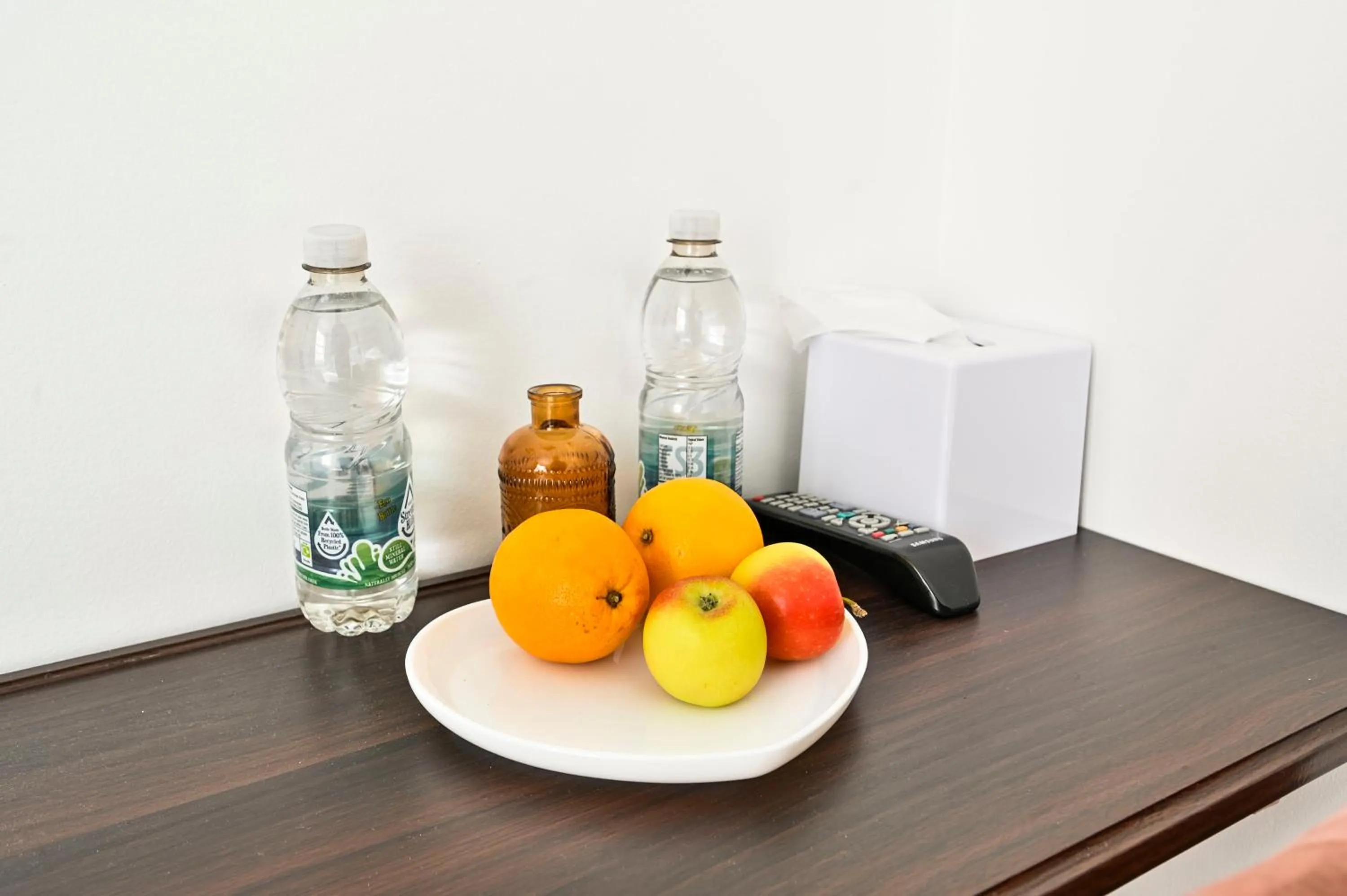 Food and drinks in City London Hotel