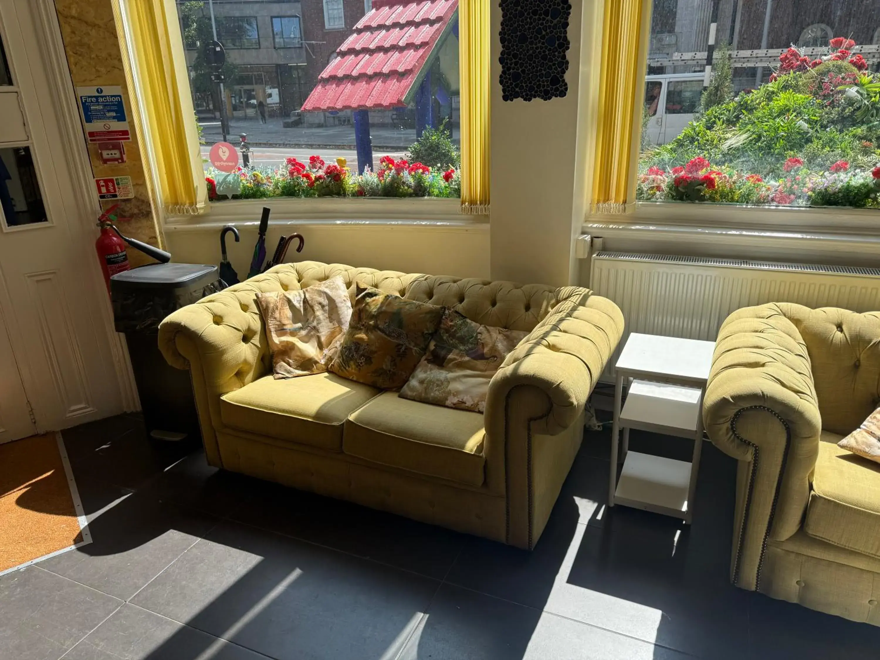 Lobby or reception in City London Hotel Lobby or reception in City London Hotel