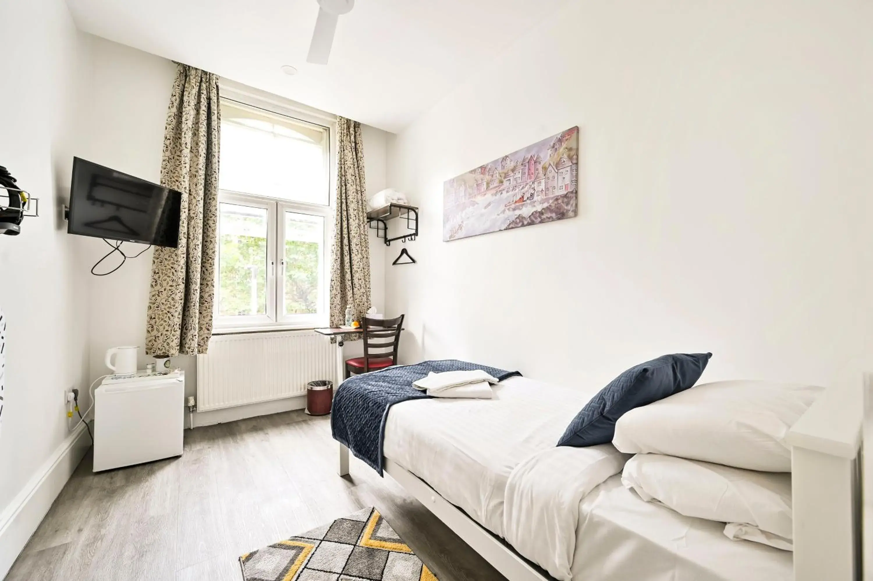 Bed in City London Hotel Bed in City London Hotel