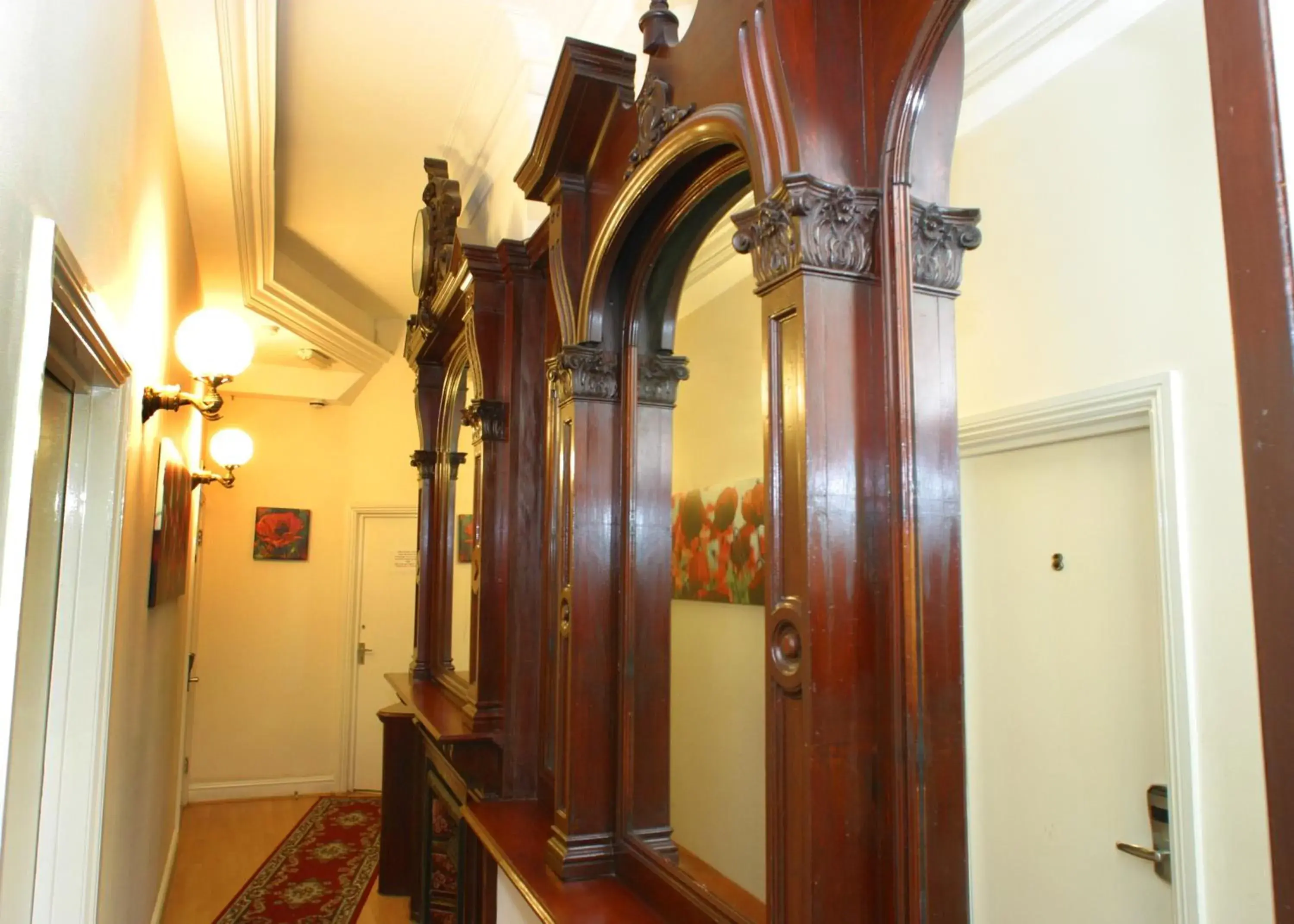 Lobby or reception in City London Hotel Lobby or reception in City London Hotel