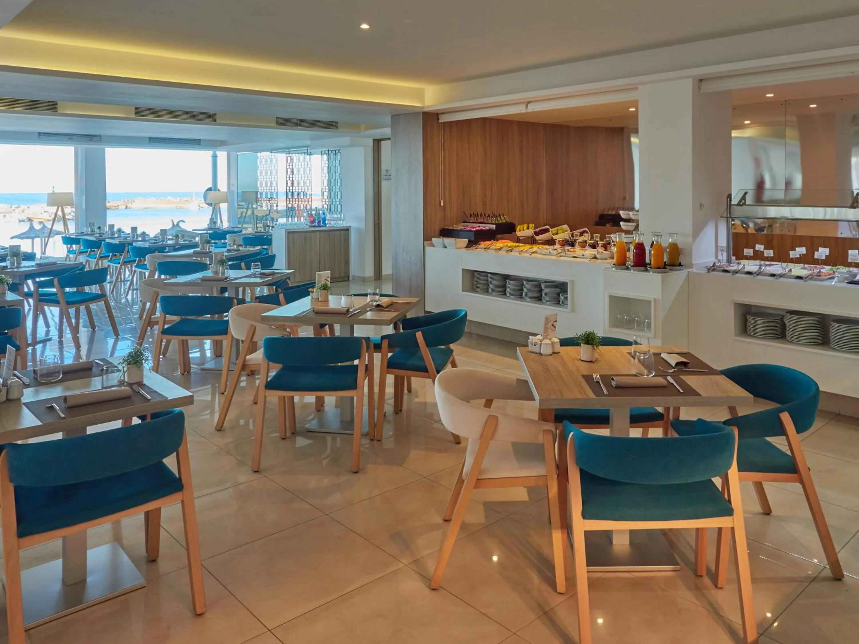 Restaurant/places to eat in BQ Aguamarina Boutique Hotel