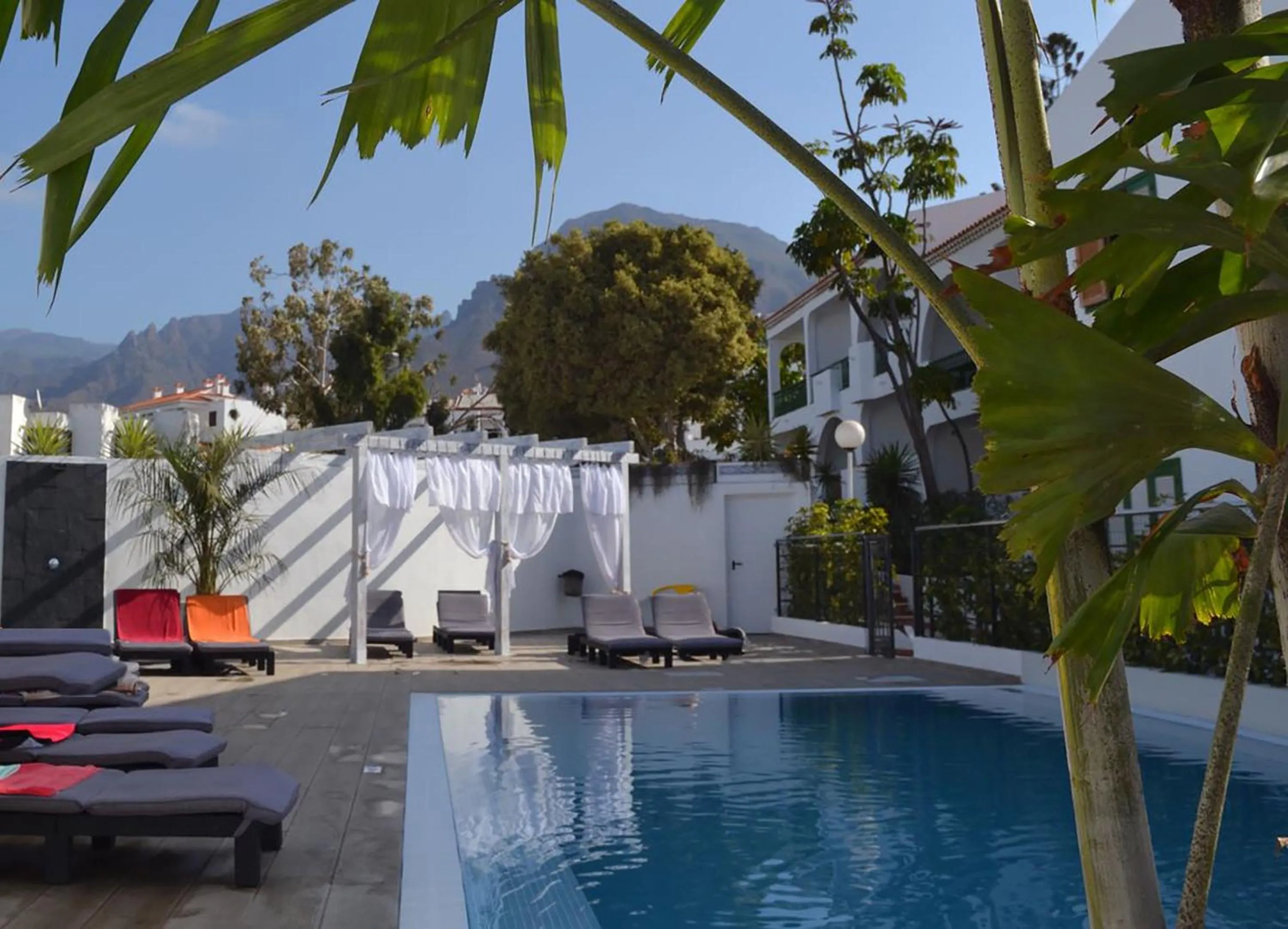Hot Spring Bath in Aparthotel Neptuno Costadeje