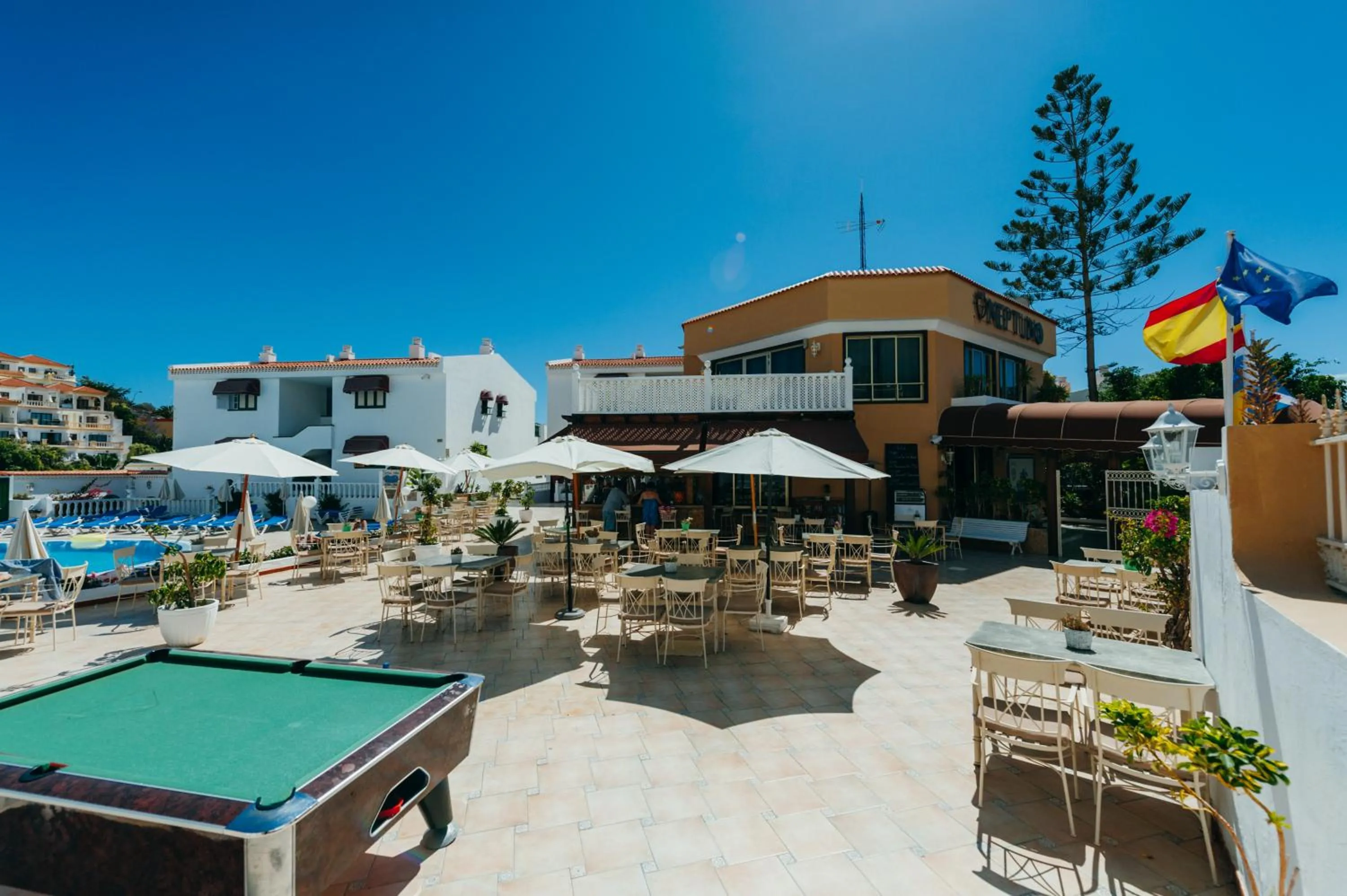 Area and facilities in Aparthotel Neptuno Costadeje