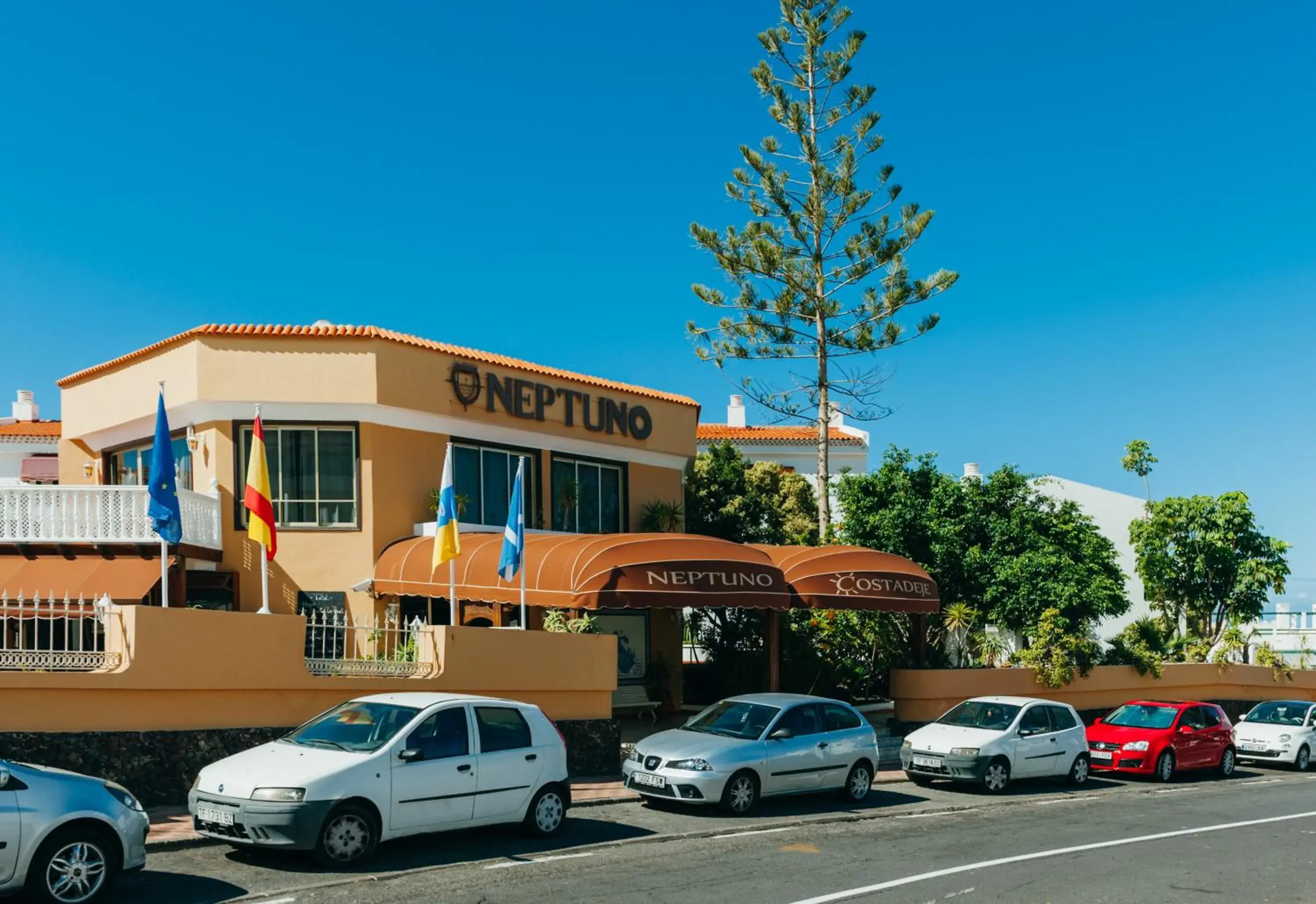 Facade/entrance in Aparthotel Neptuno Costadeje Facade/entrance in Aparthotel Neptuno Costadeje