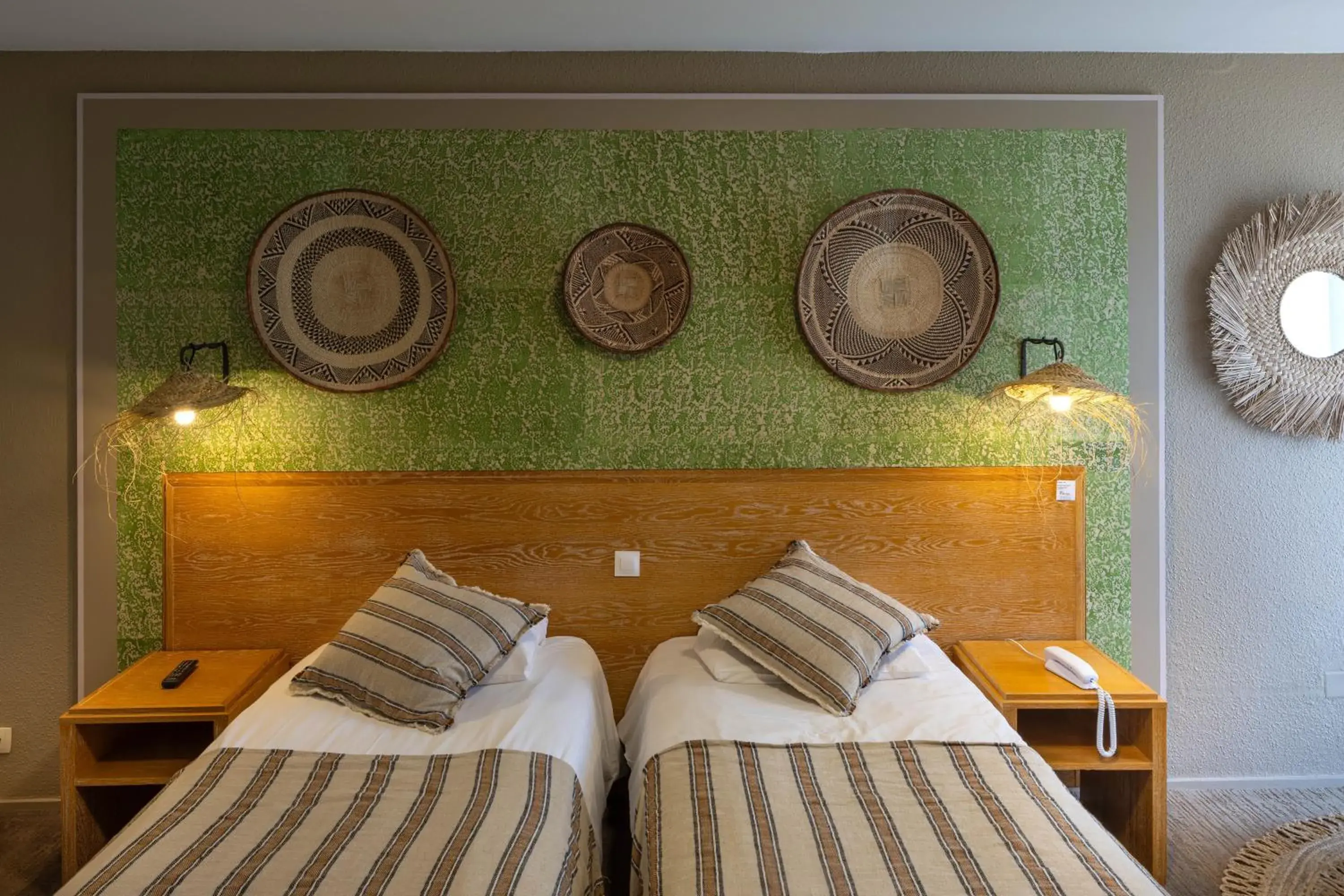 Bedroom, Bed in Garrigae Manoir de Beauvoir Poitiers Sud - Hotel & Spa Bedroom, Bed in Garrigae Manoir de Beauvoir Poitiers Sud - Hotel & Spa