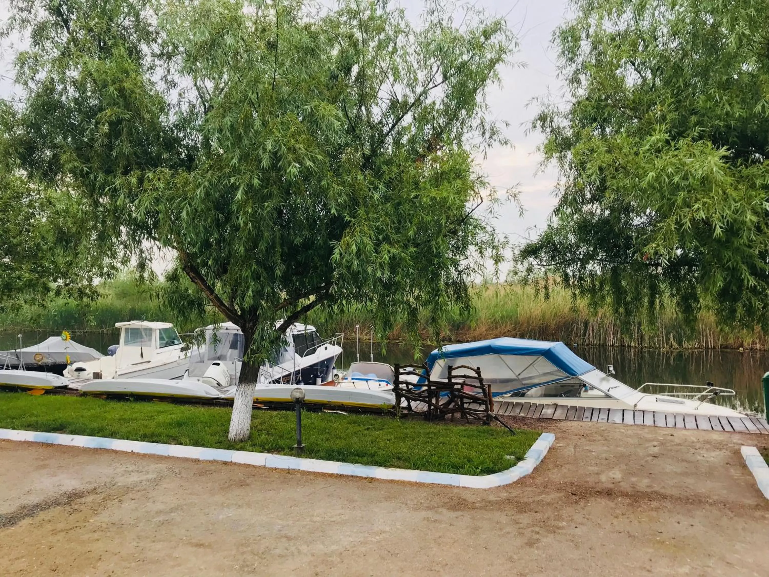 Lake view in Casa Pescarilor