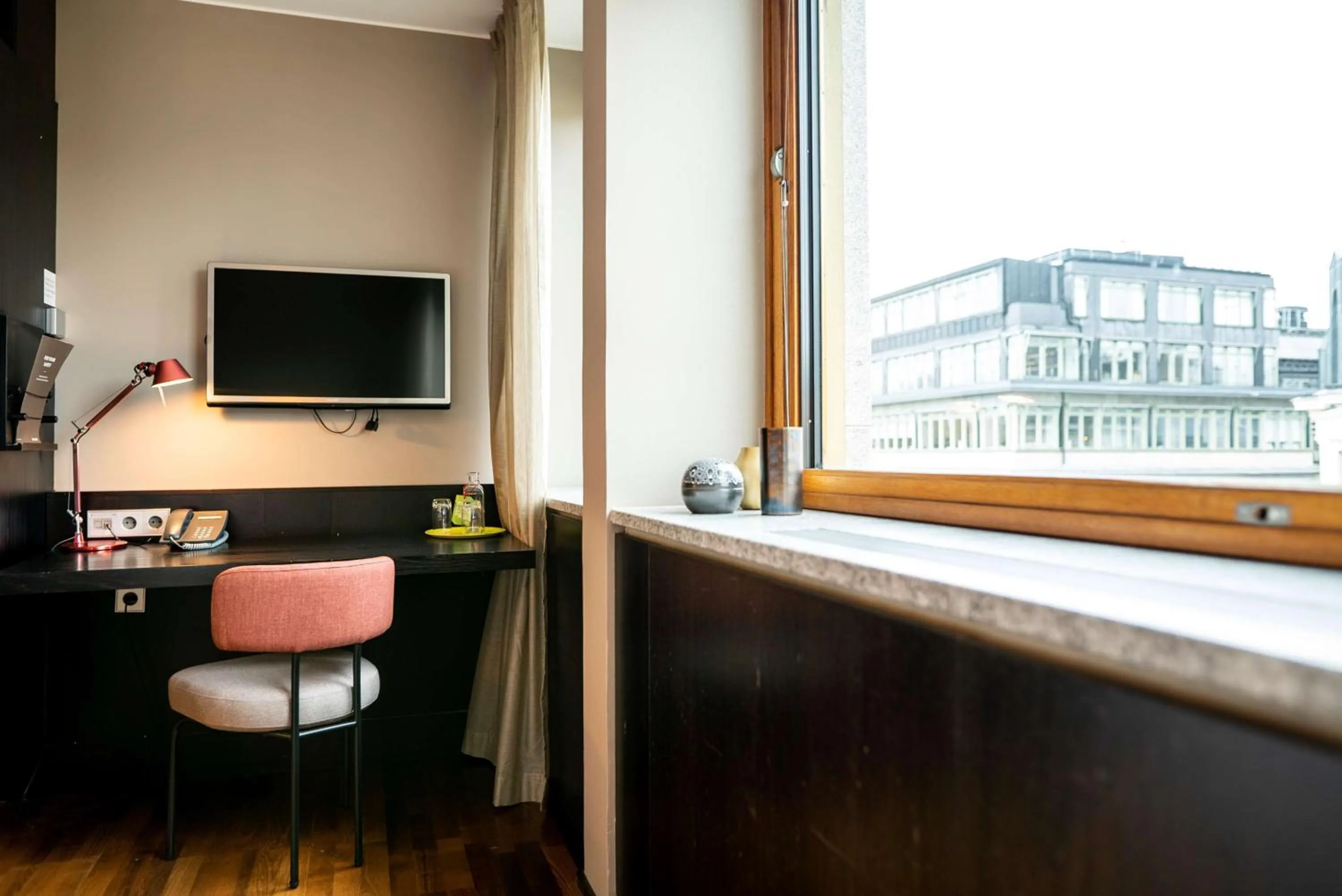 Bedroom in Scandic Anglais