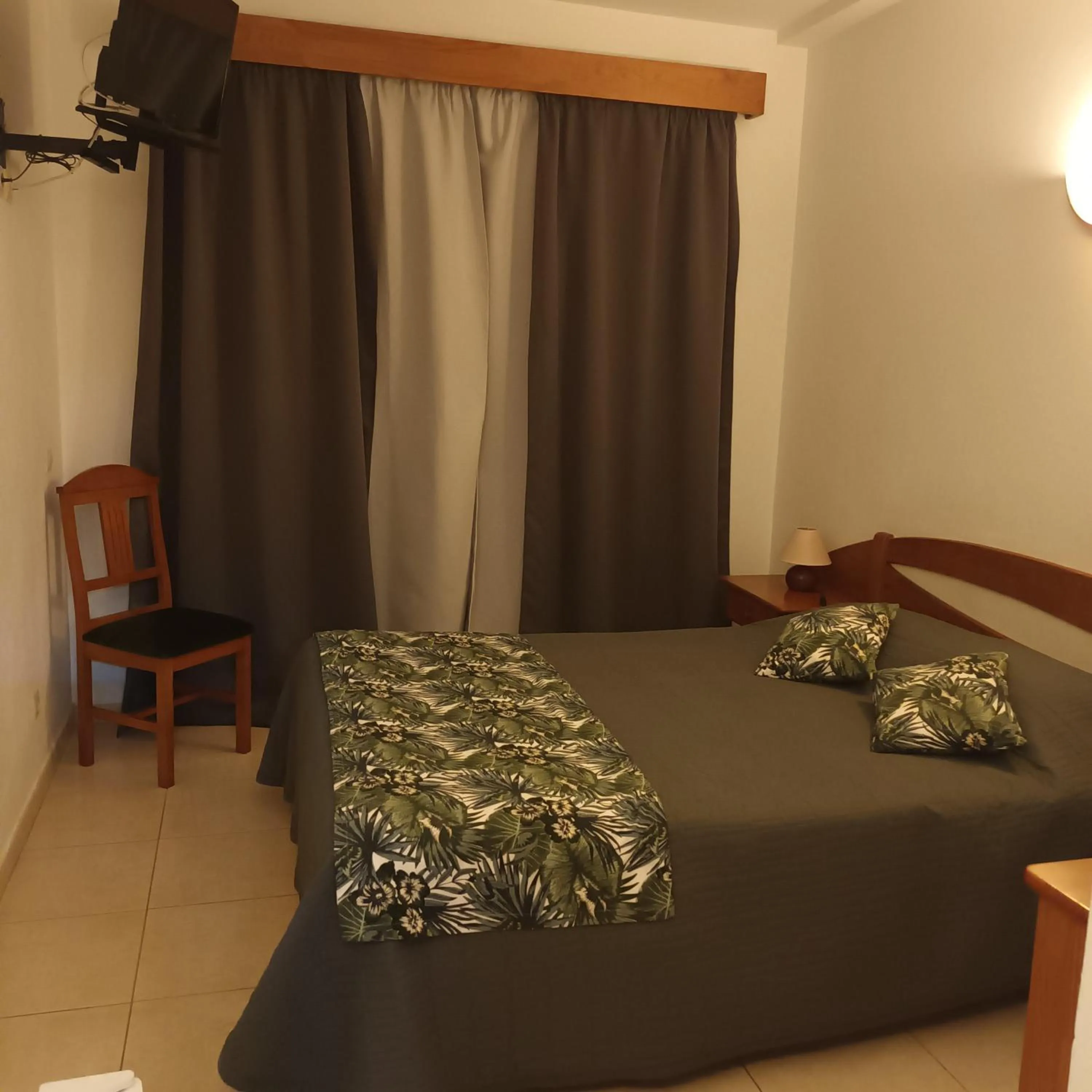 Double Room - single occupancy in Hospedaria Descansa Pernas
