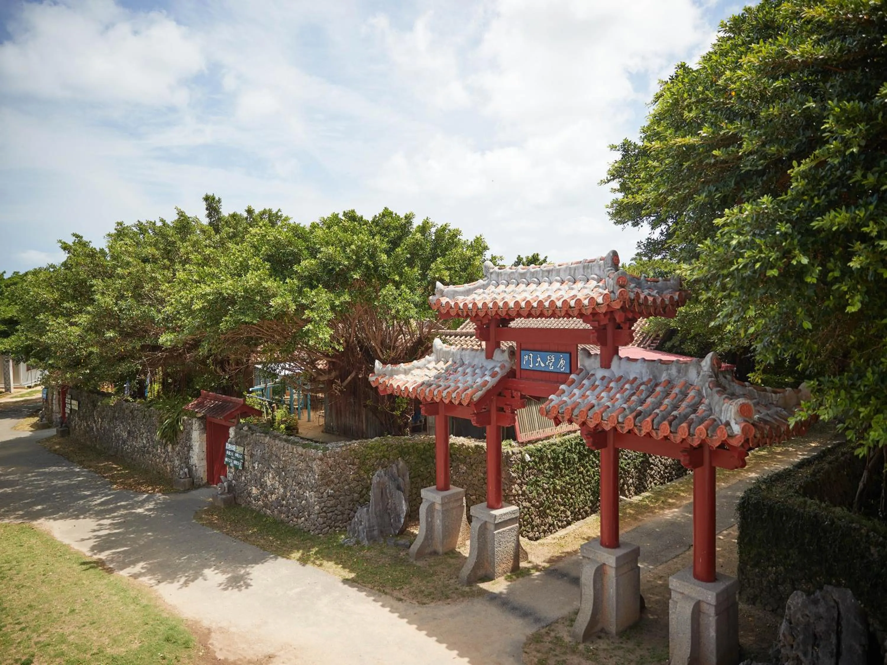 Nearby landmark in Hotel Murasakimura