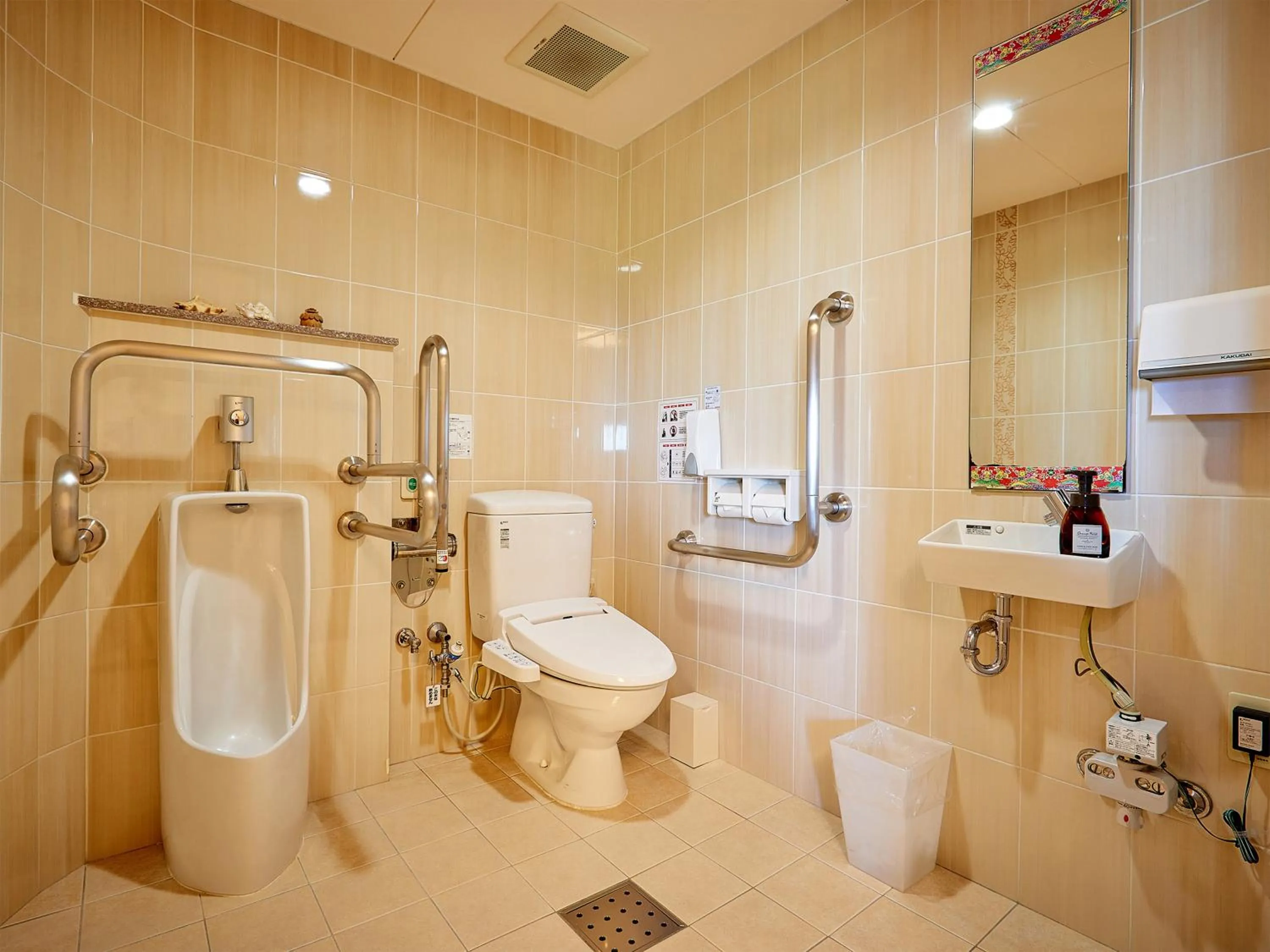 Facility for disabled guests in Hotel Murasakimura