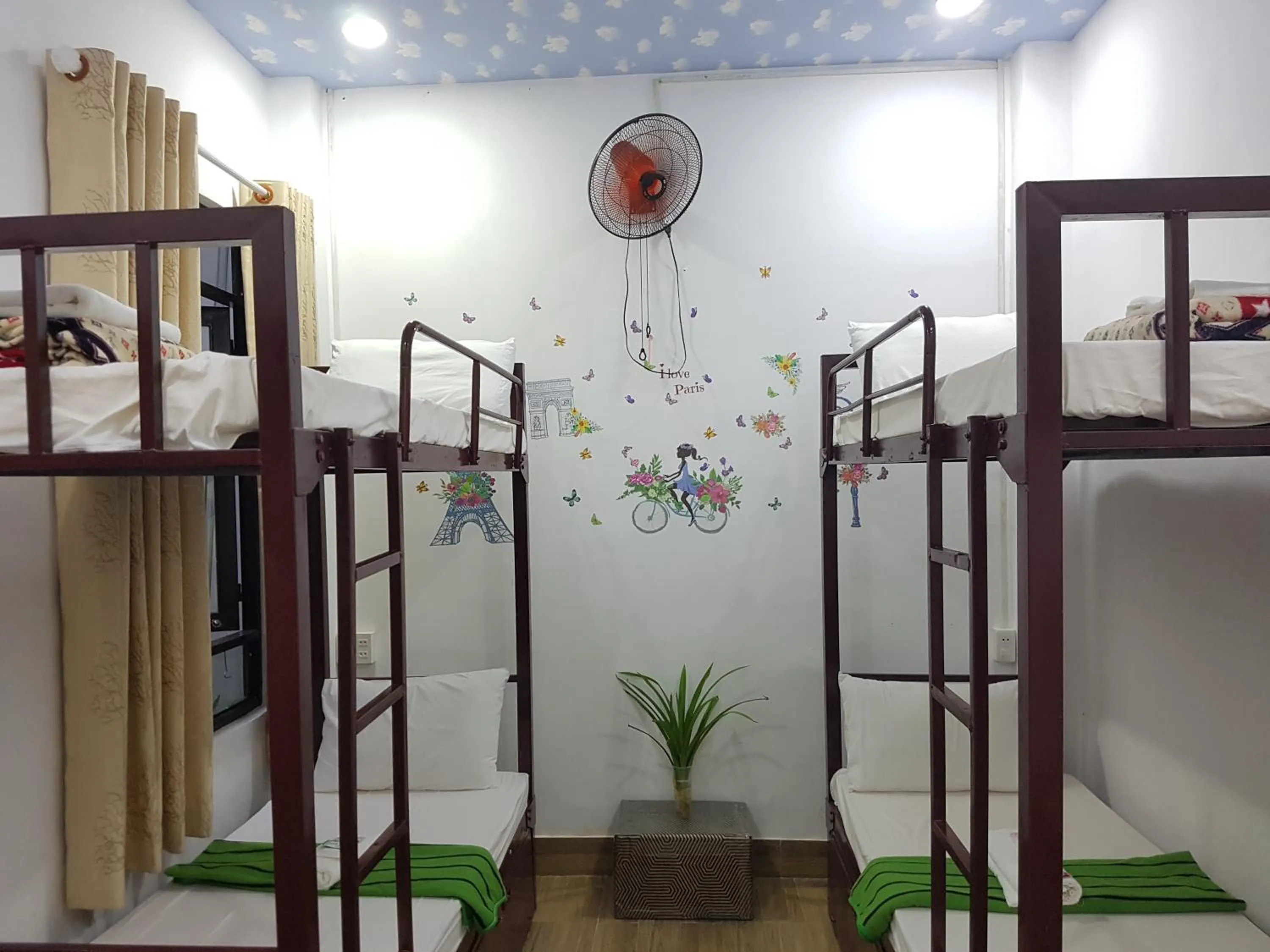 bunk bed in Ana's House