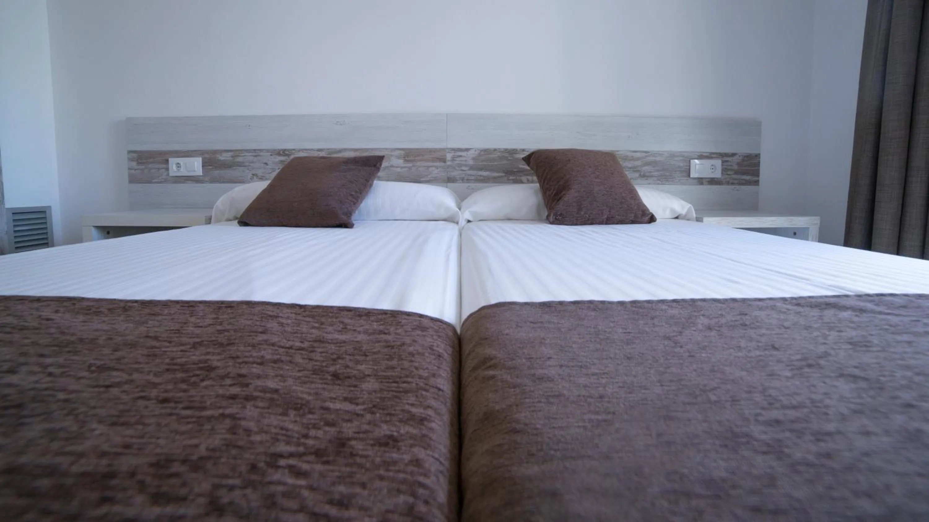 Bed in Apartaments Ponent