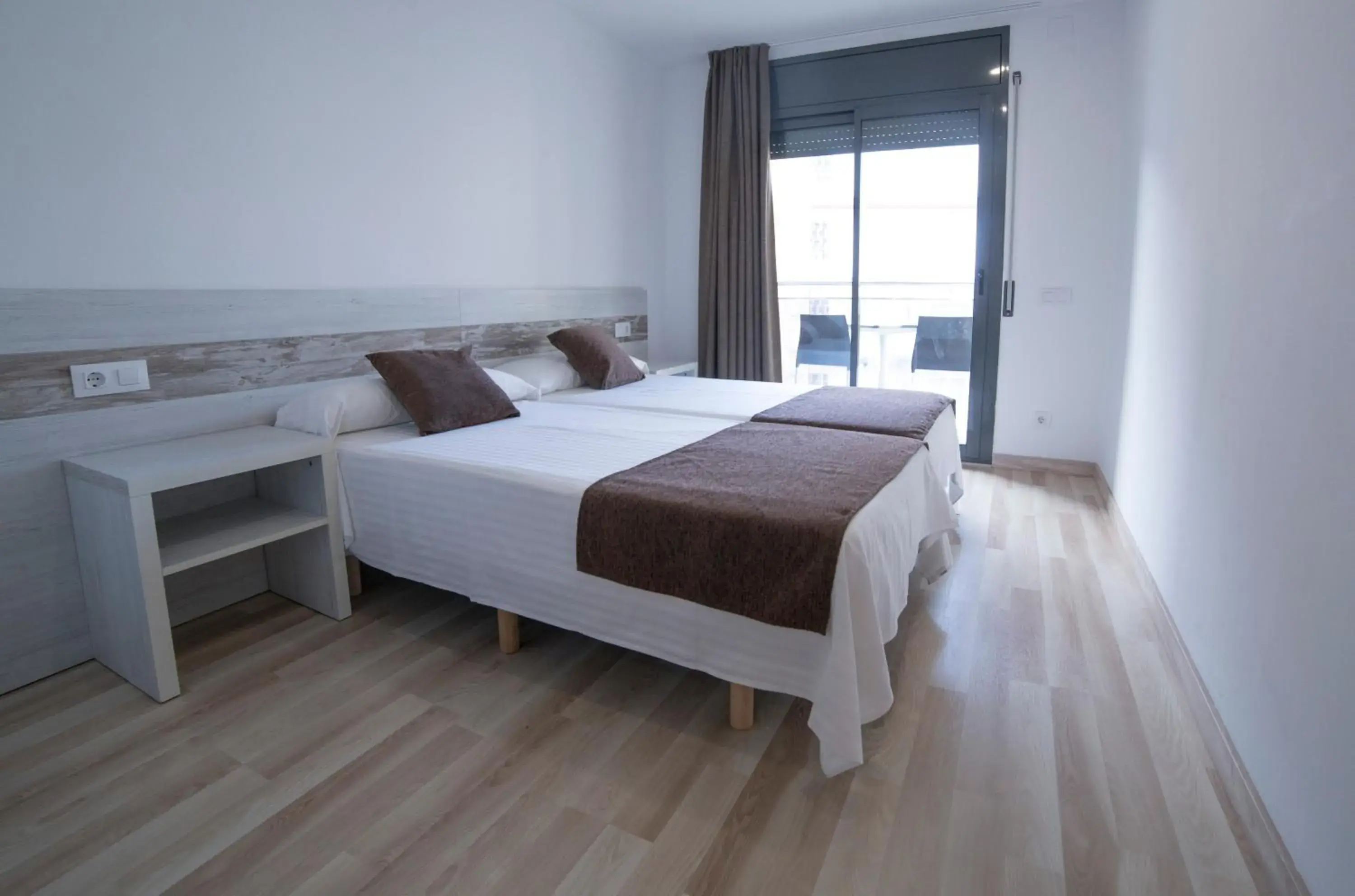 Apartment with Shower in Apartaments Ponent Apartment with Shower in Apartaments Ponent
