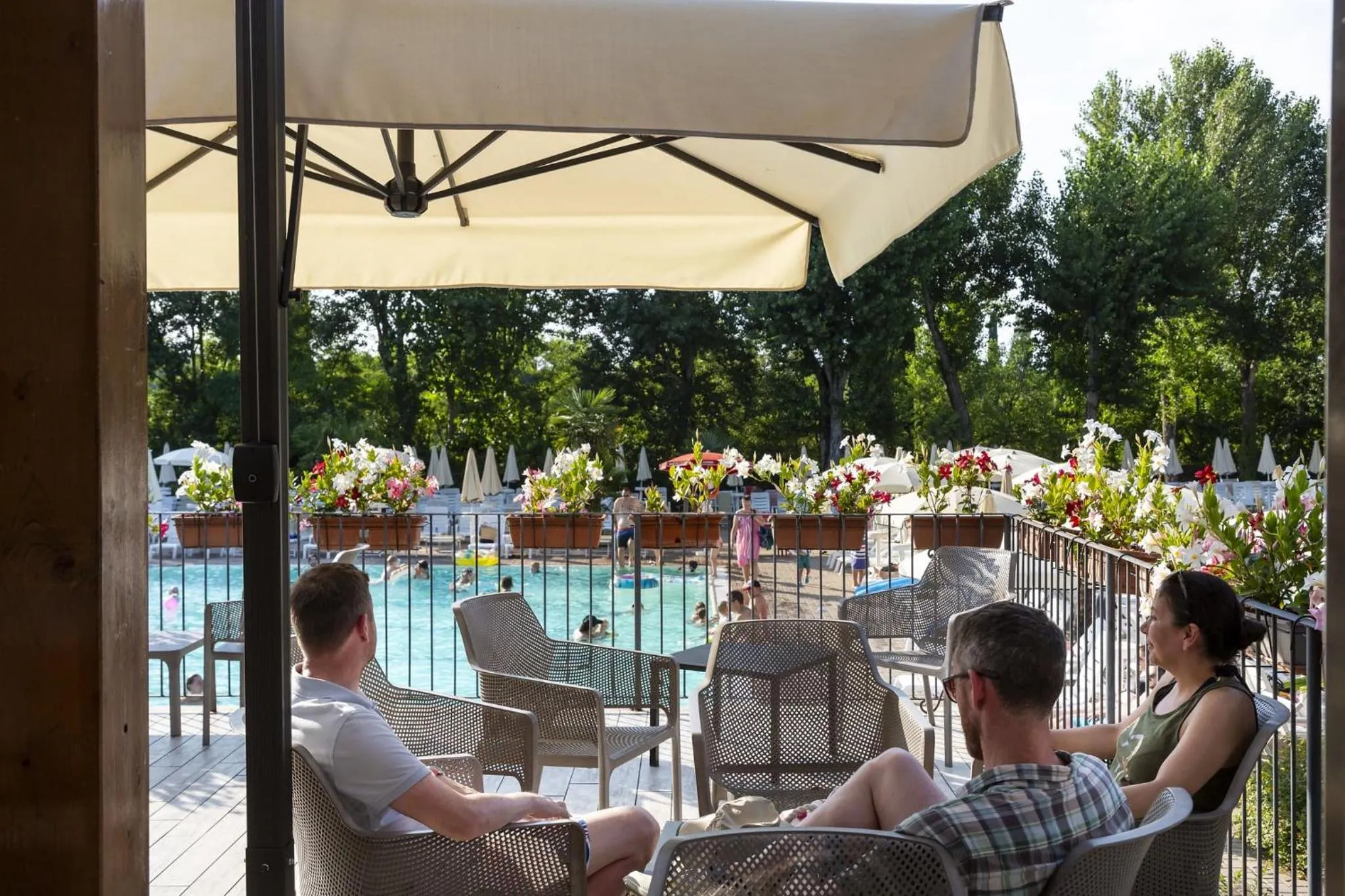 Restaurant/places to eat in Hotel La Diga Altomincio