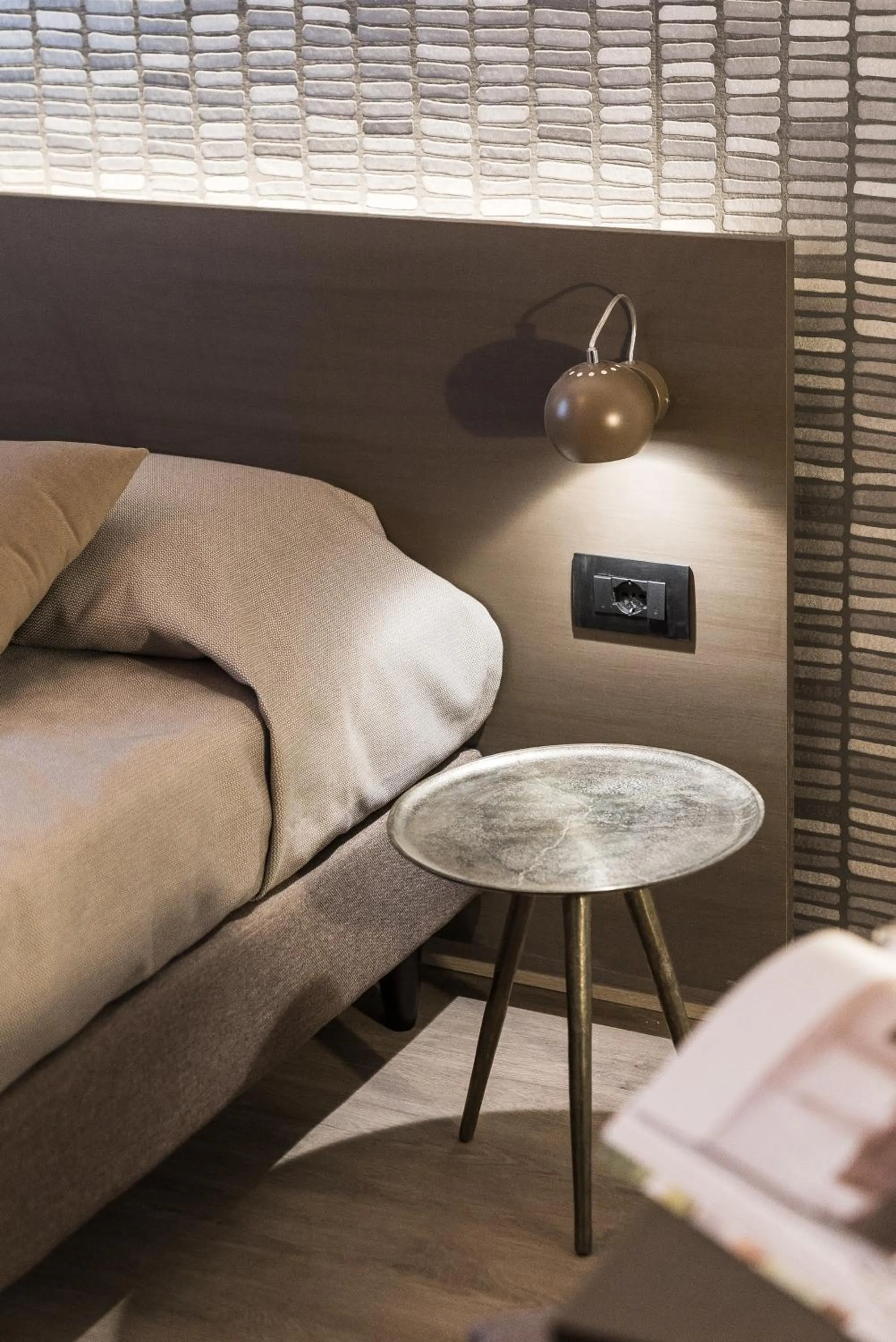 Decorative detail in Hotel La Diga Altomincio