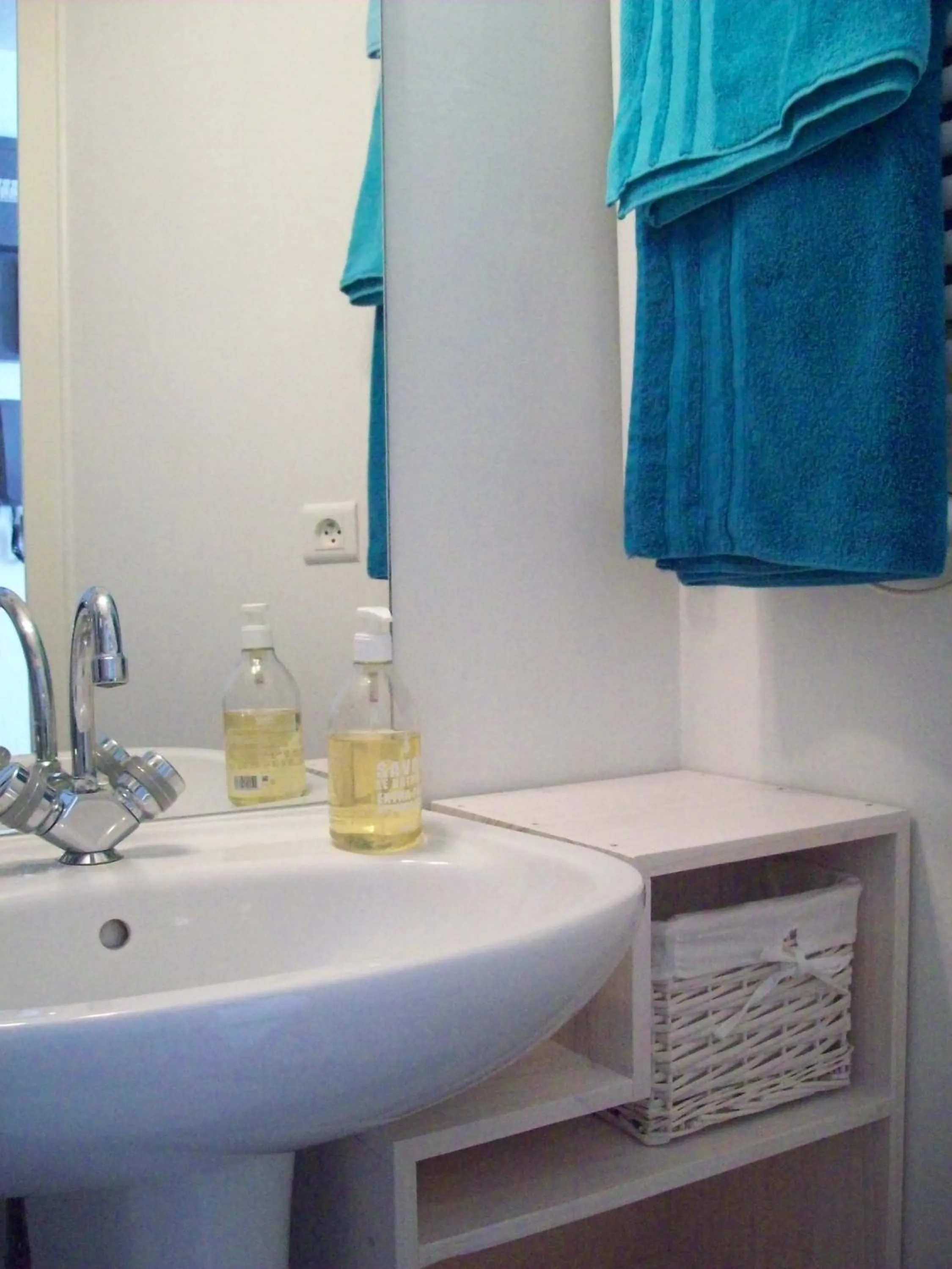 Bathroom in Appartements Les remparts d'Alienor