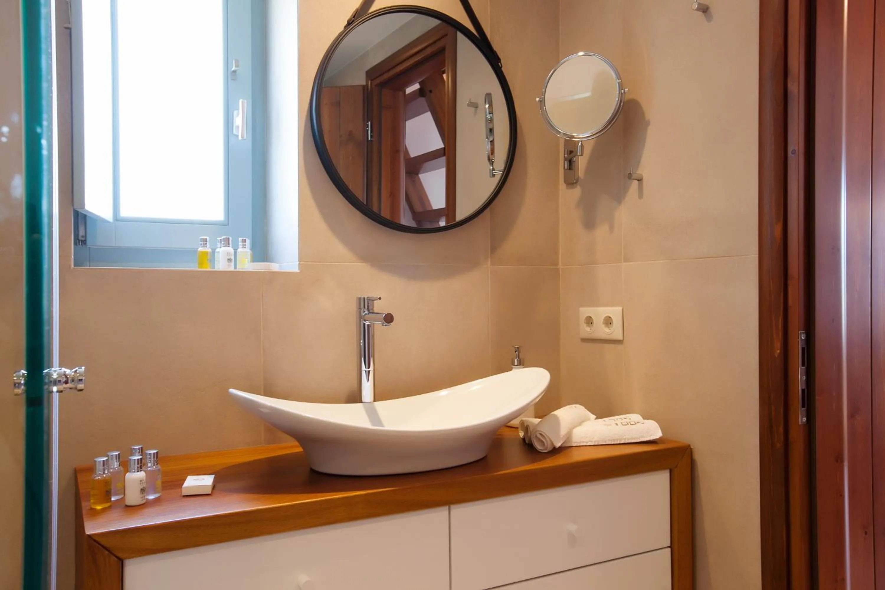 Lithos Guesthouse Kardamili