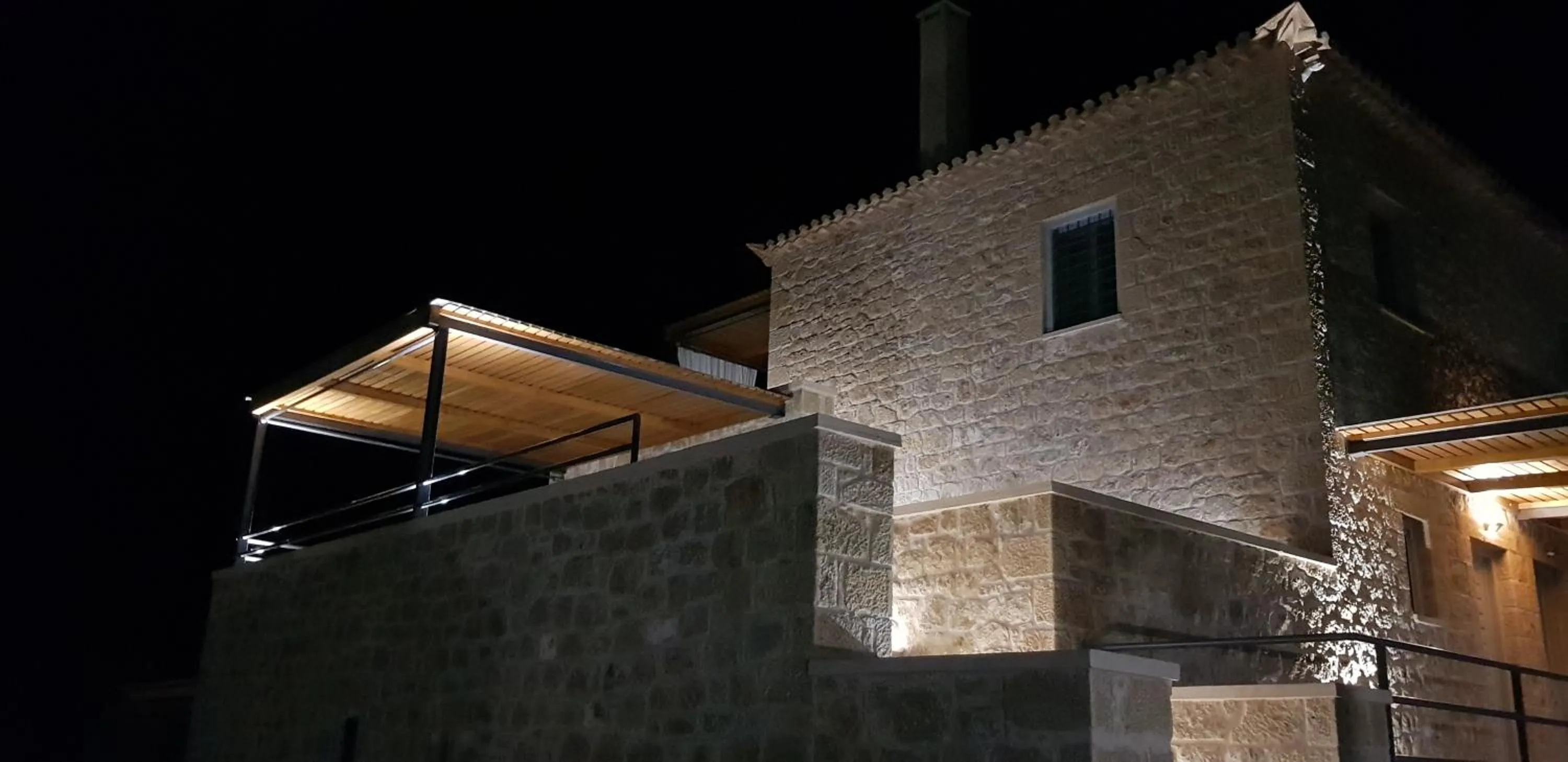 Lithos Guesthouse Kardamili