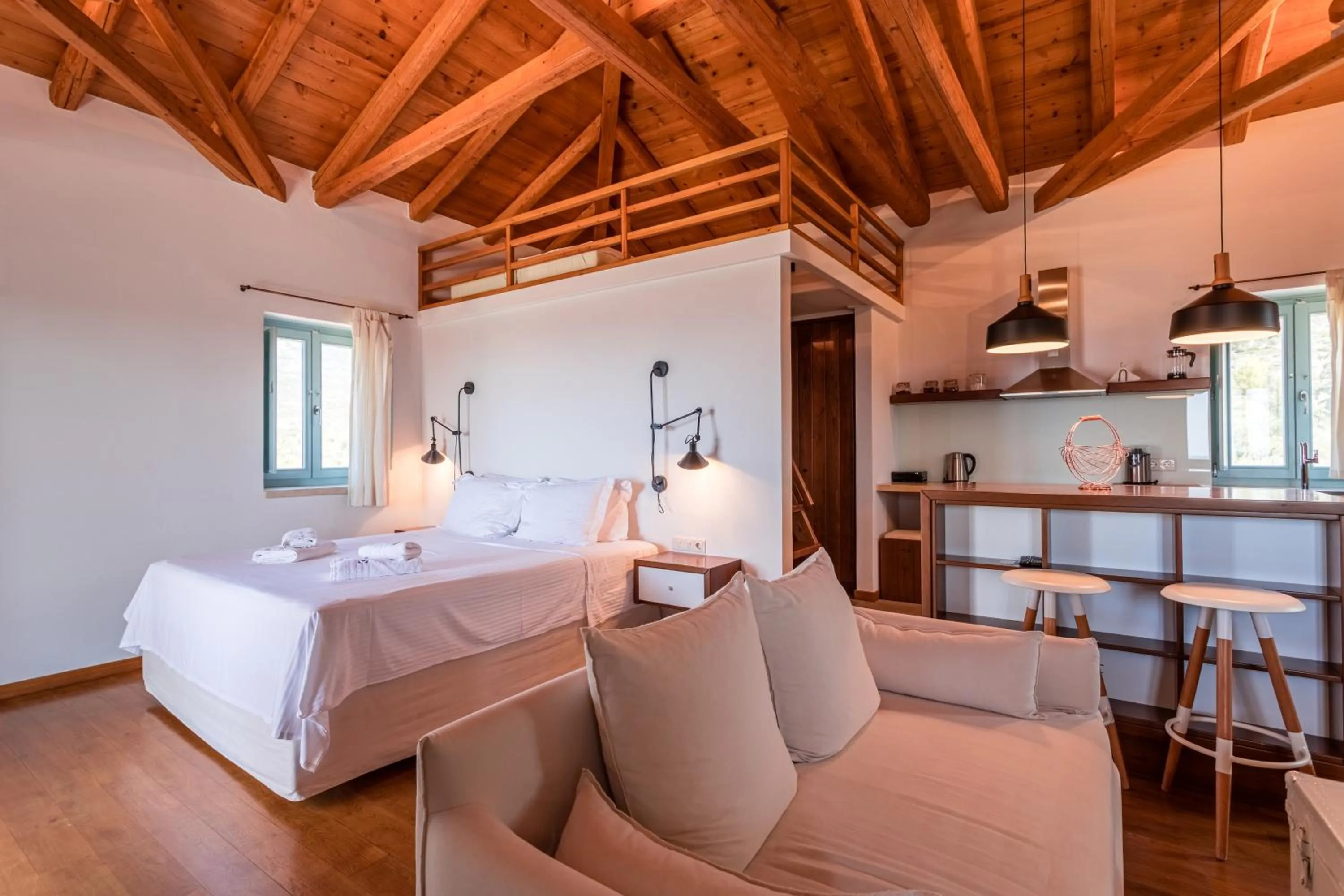 Photo of the whole room, Bed in Lithos Guesthouse Kardamili