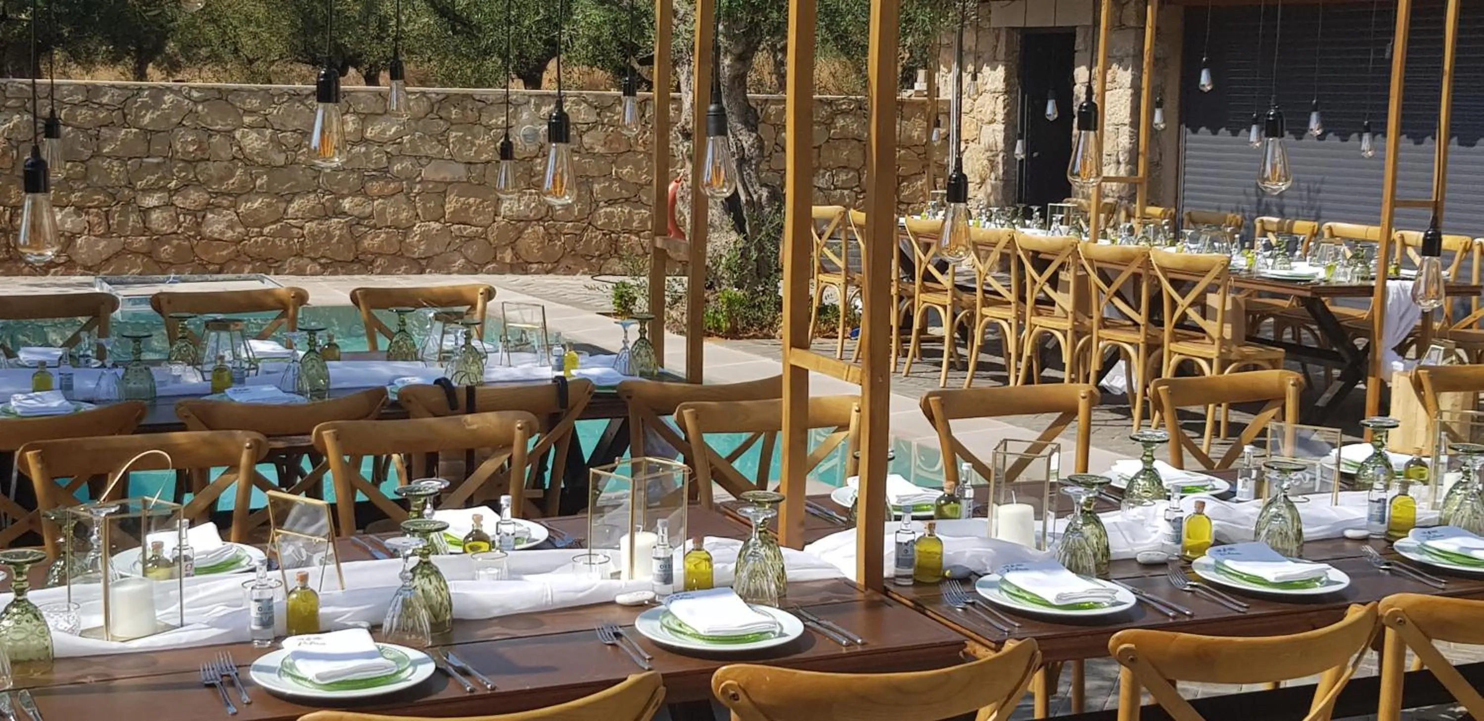 Banquet/Function facilities in Lithos Guesthouse Kardamili