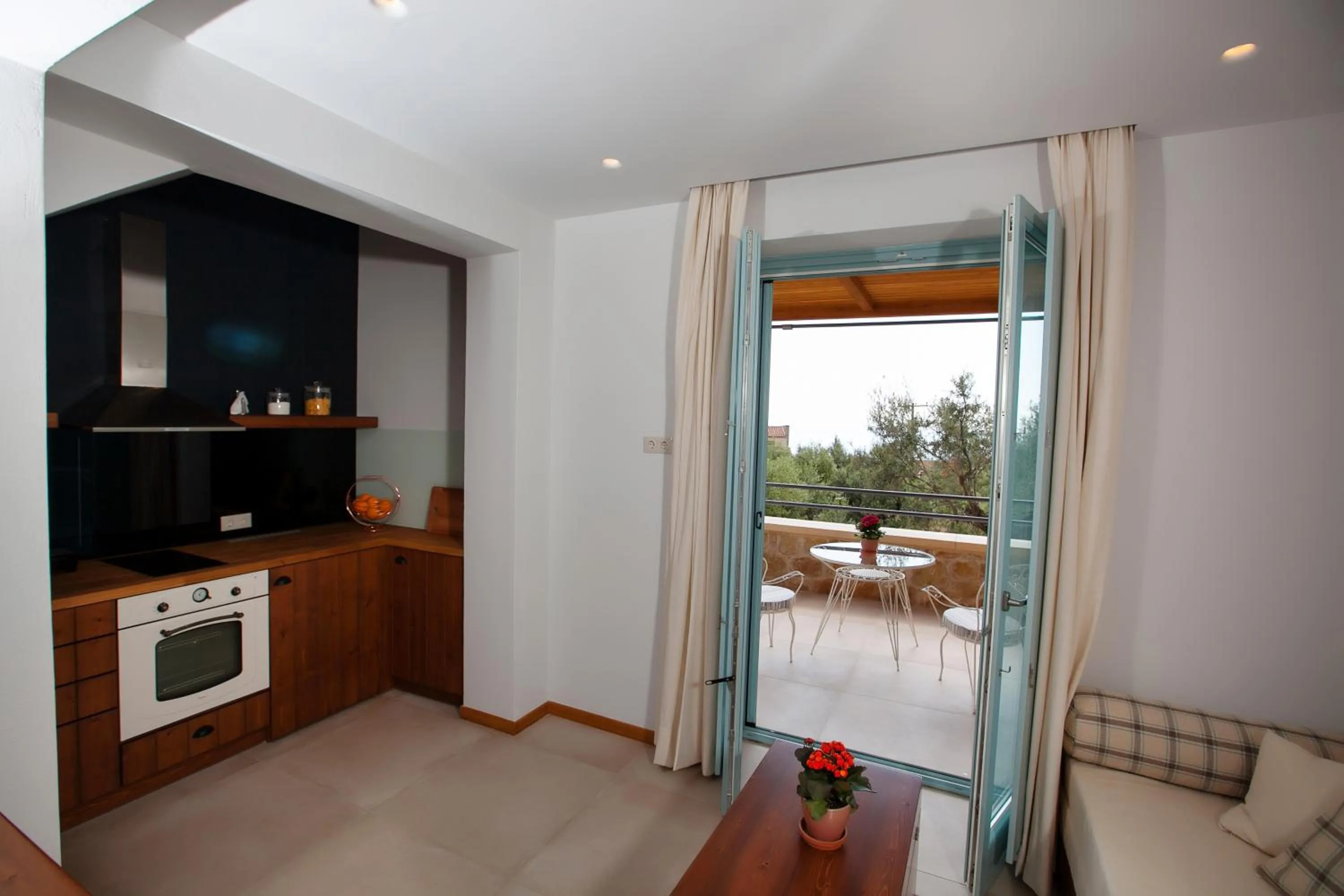 Lithos Guesthouse Kardamili